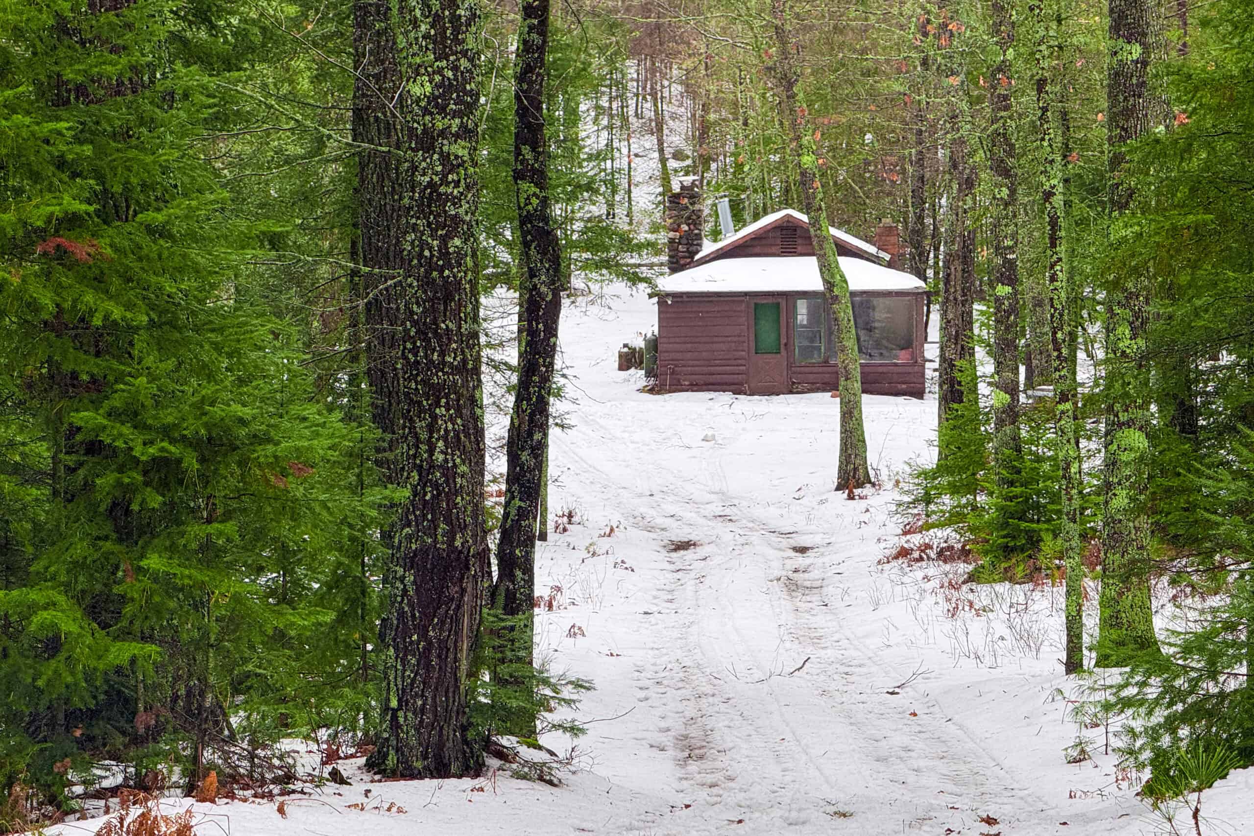 Rare Opportunity to Own 160+/- Acres Featuring a 20+/- Acre Lake