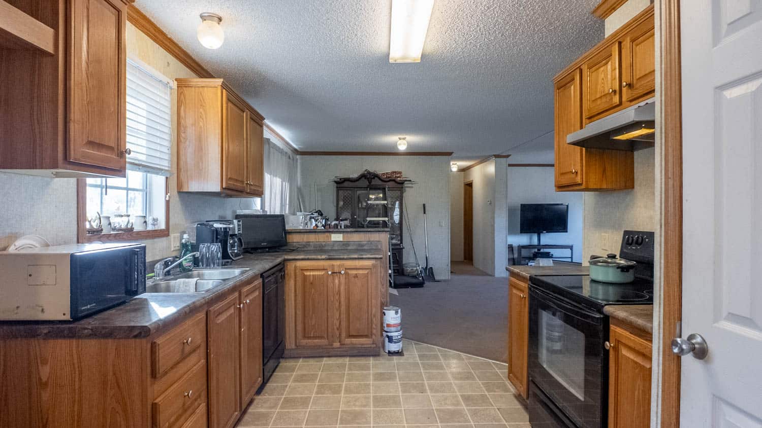 Home and Farm for sale in the Southern Missouri Ozarks