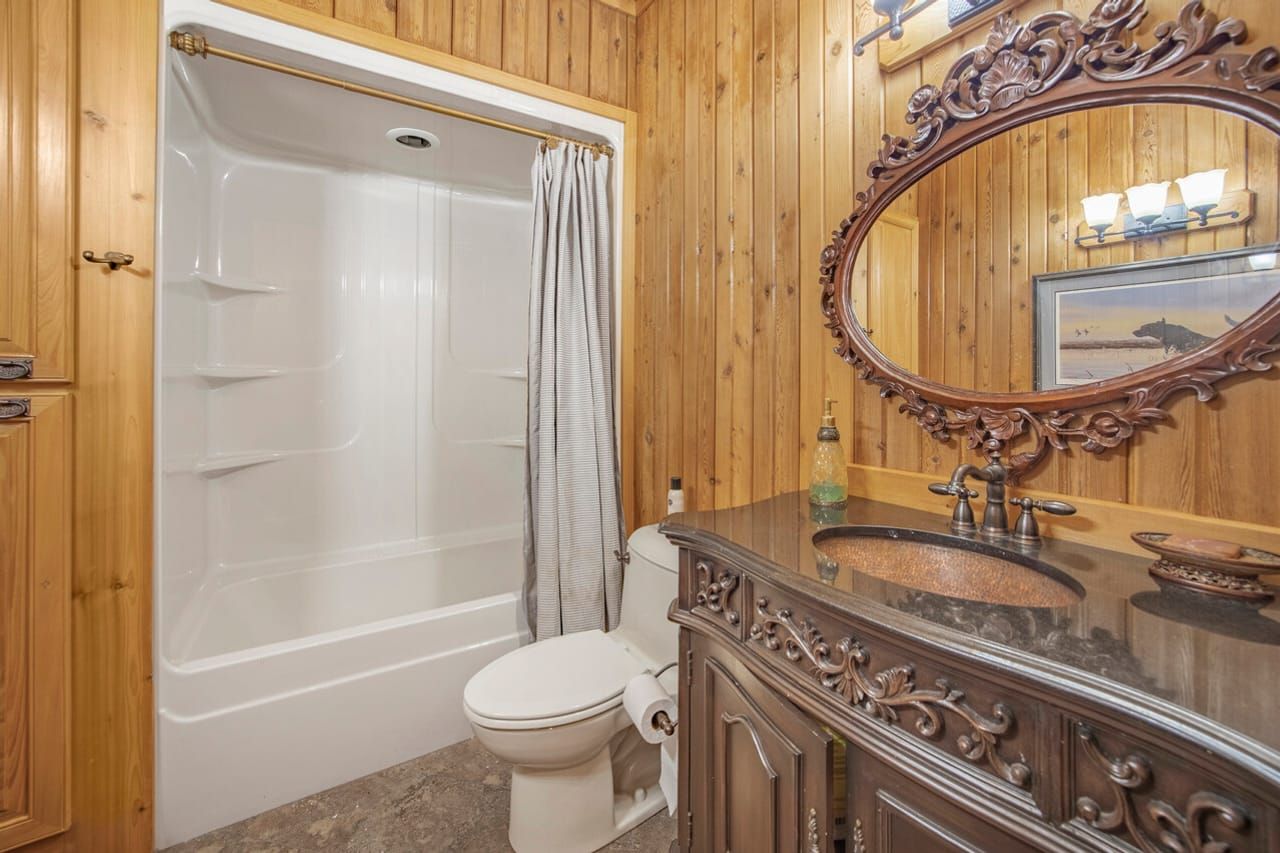 Hunting Lodge with Waterfall in Wilkinson County, MS