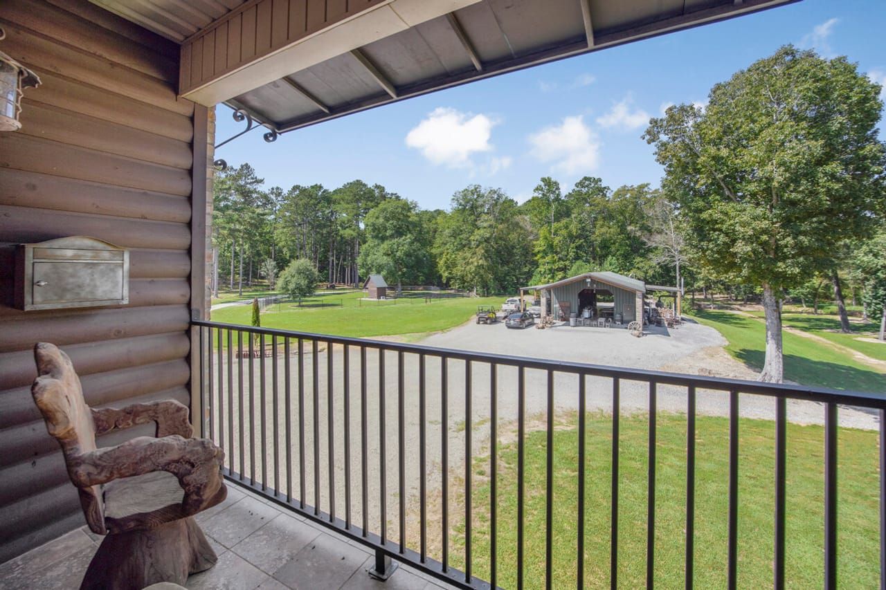 Hunting Lodge with Waterfall in Wilkinson County, MS