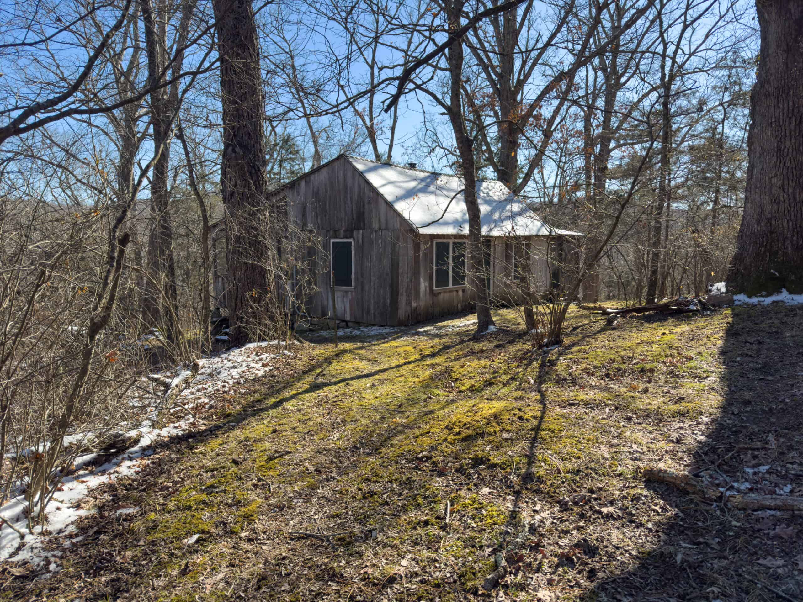 360-acre parcel nestled within the breathtaking Ozark National Scenic Riverways