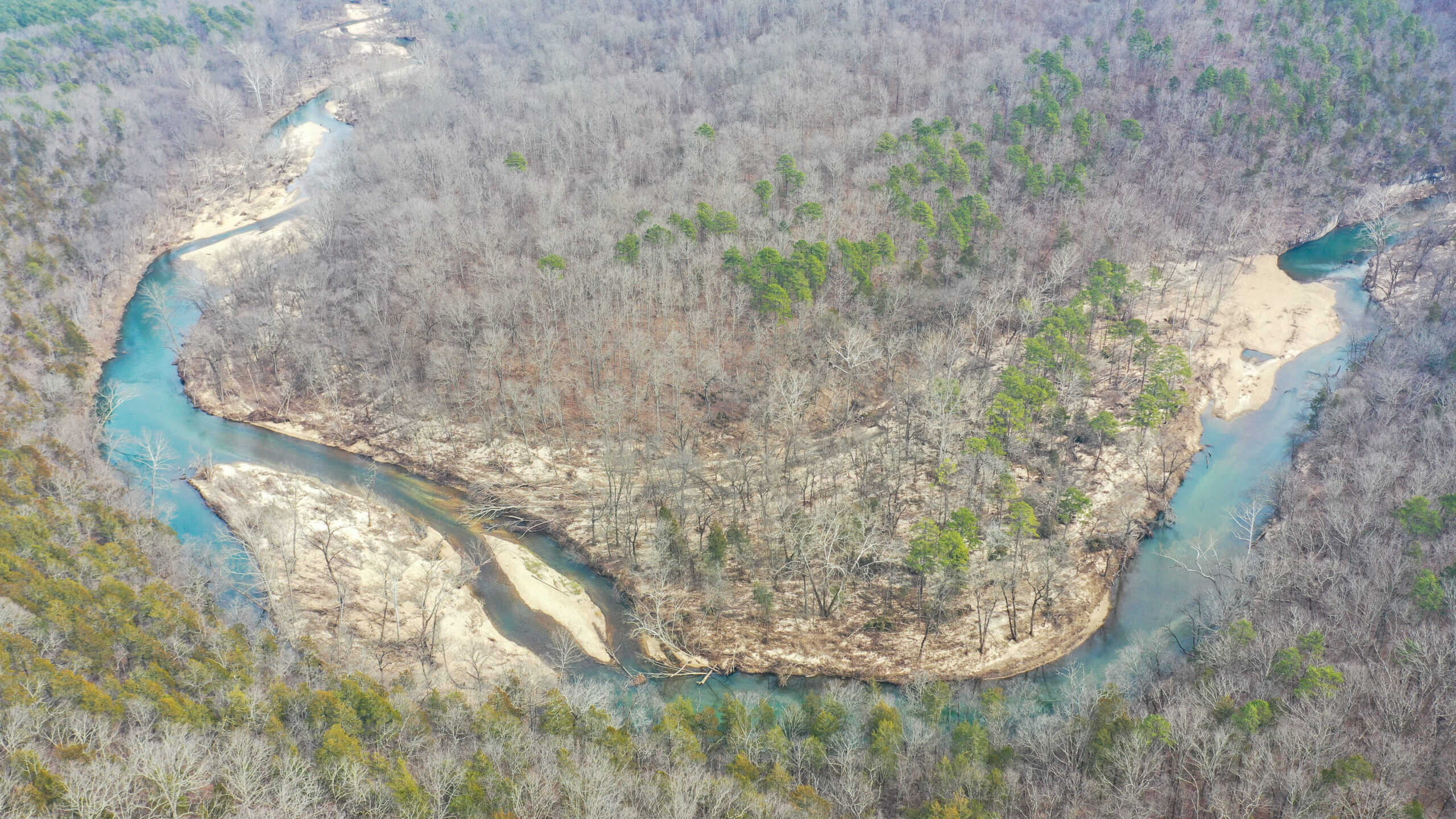360-acre parcel nestled within the breathtaking Ozark National Scenic Riverways