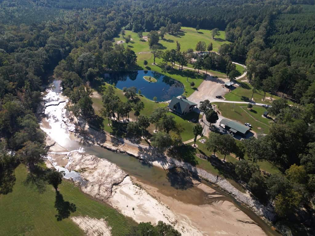 Hunting Lodge with Waterfall in Wilkinson County, MS
