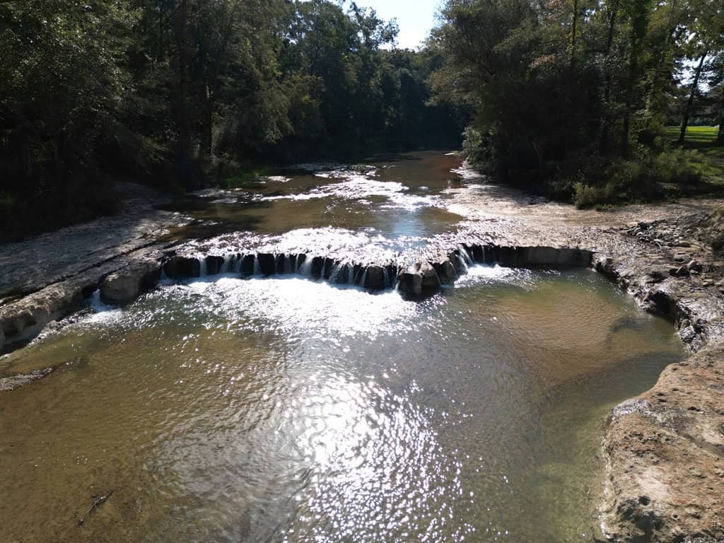 Hunting Lodge with Waterfall in Wilkinson County, MS