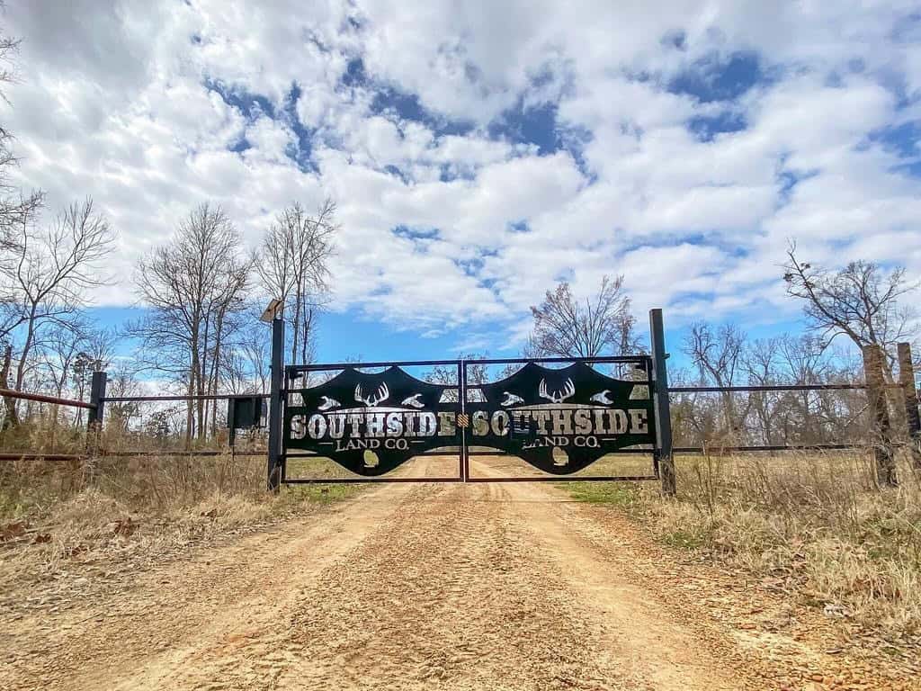 1001 Travelers Rest Road