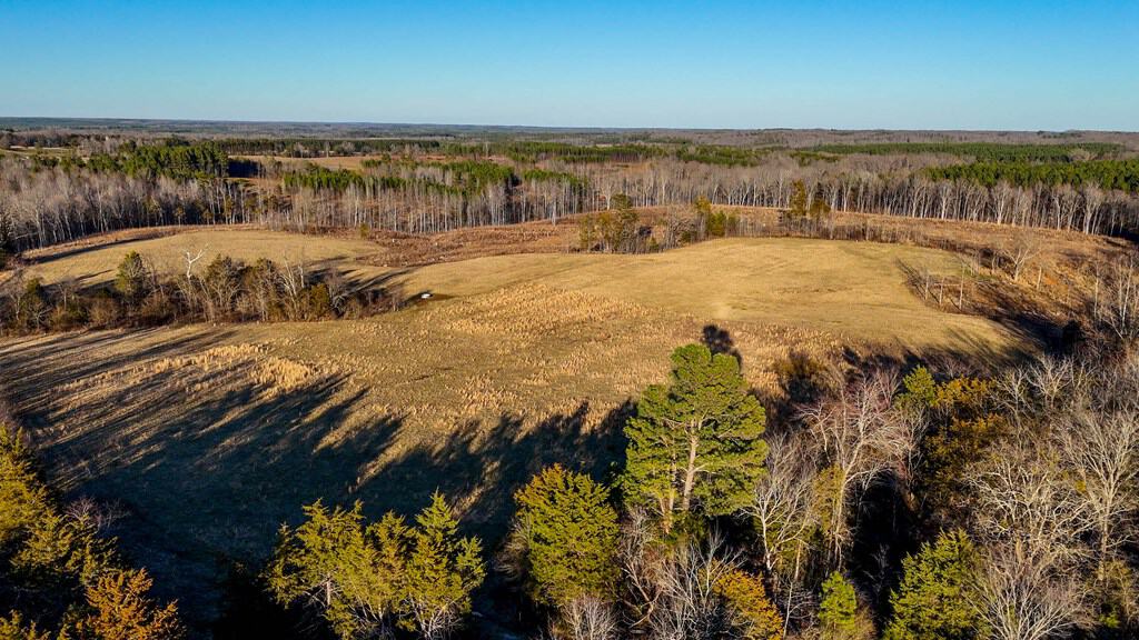 Southern Virginia Hunting & Recreation Retreat – 190 Acres of Outdoor Adventure