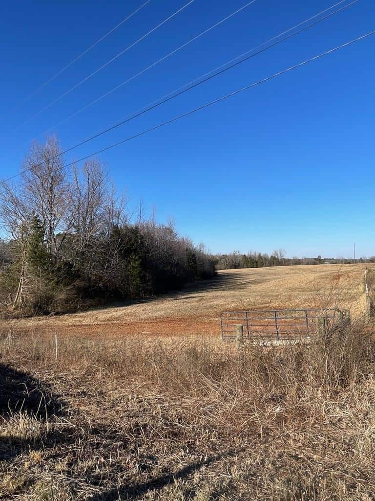 Southern Virginia Hunting & Recreation Retreat – 190 Acres of Outdoor Adventure