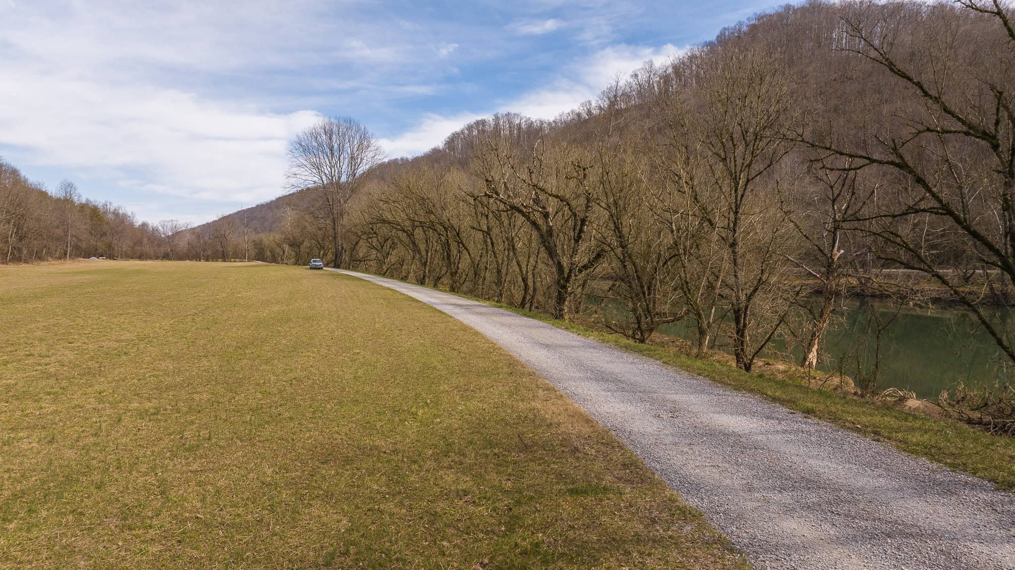 Secluded Riverfront Paradise in East Tennessee’s Wilderness Hancock Coun