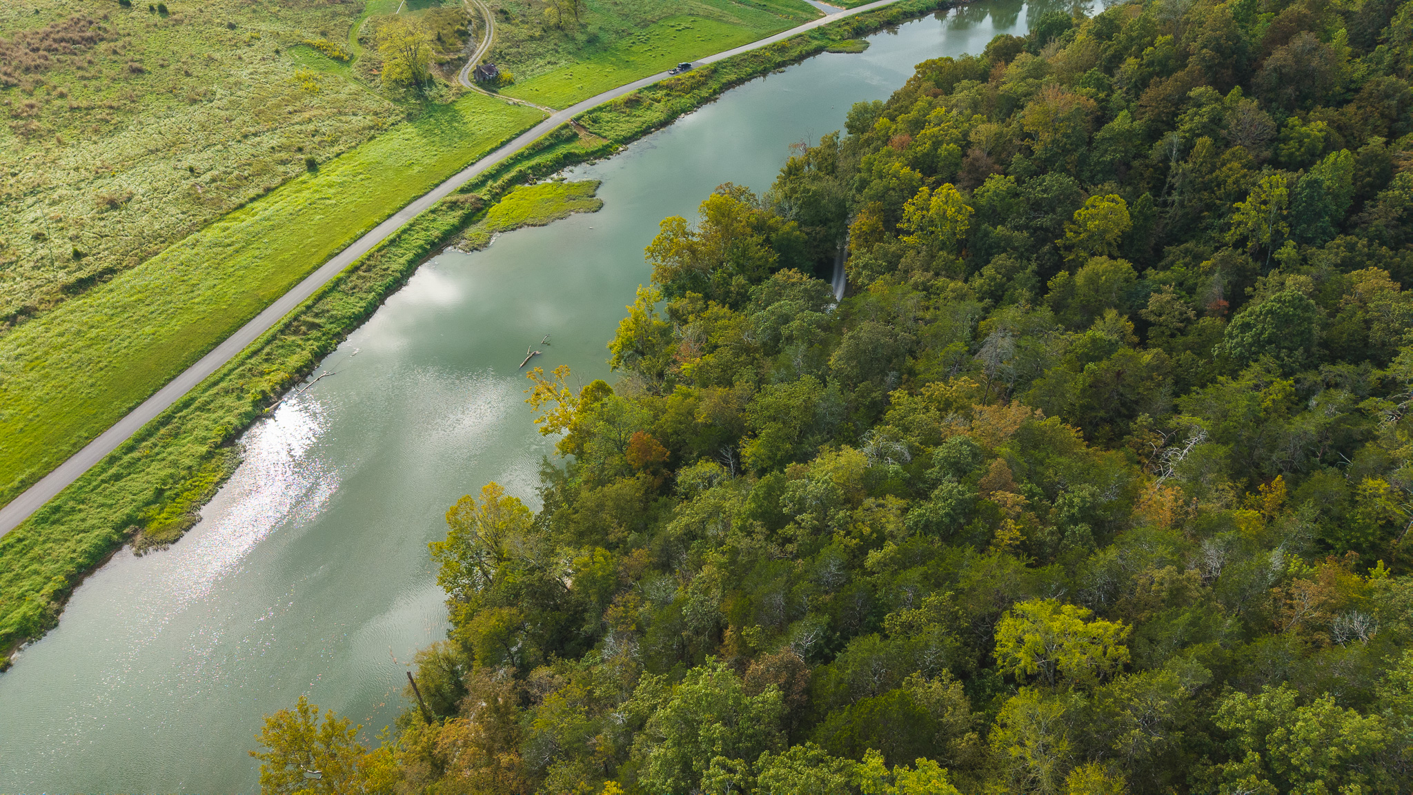 Secluded Riverfront Paradise in East Tennessee’s Wilderness Hancock County