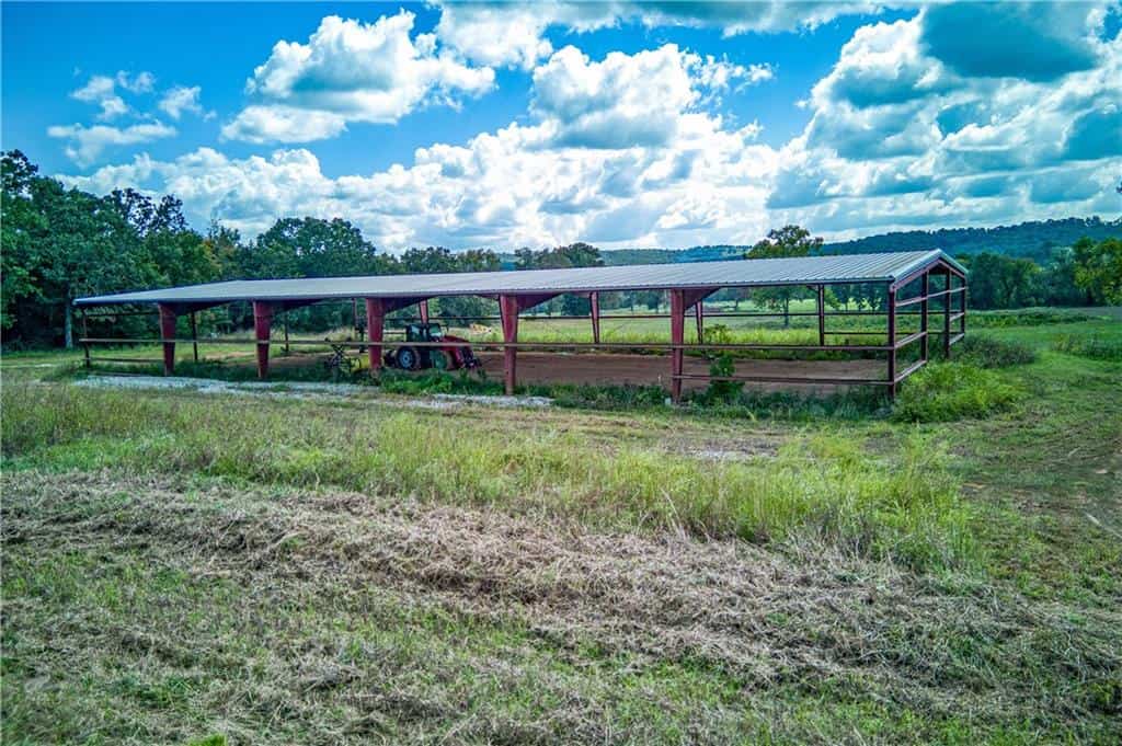 200 unrestriced acres in Yellville, AR