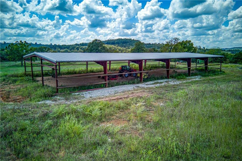 200 unrestriced acres in Yellville, AR