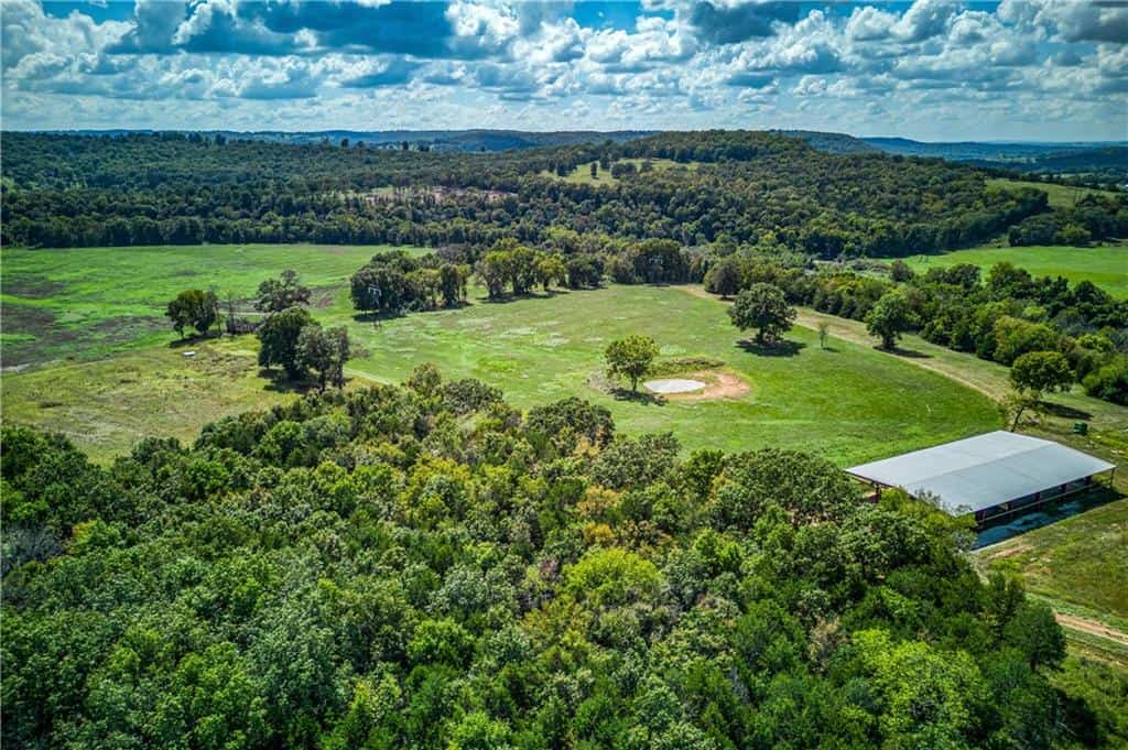 200 unrestriced acres in Yellville, AR