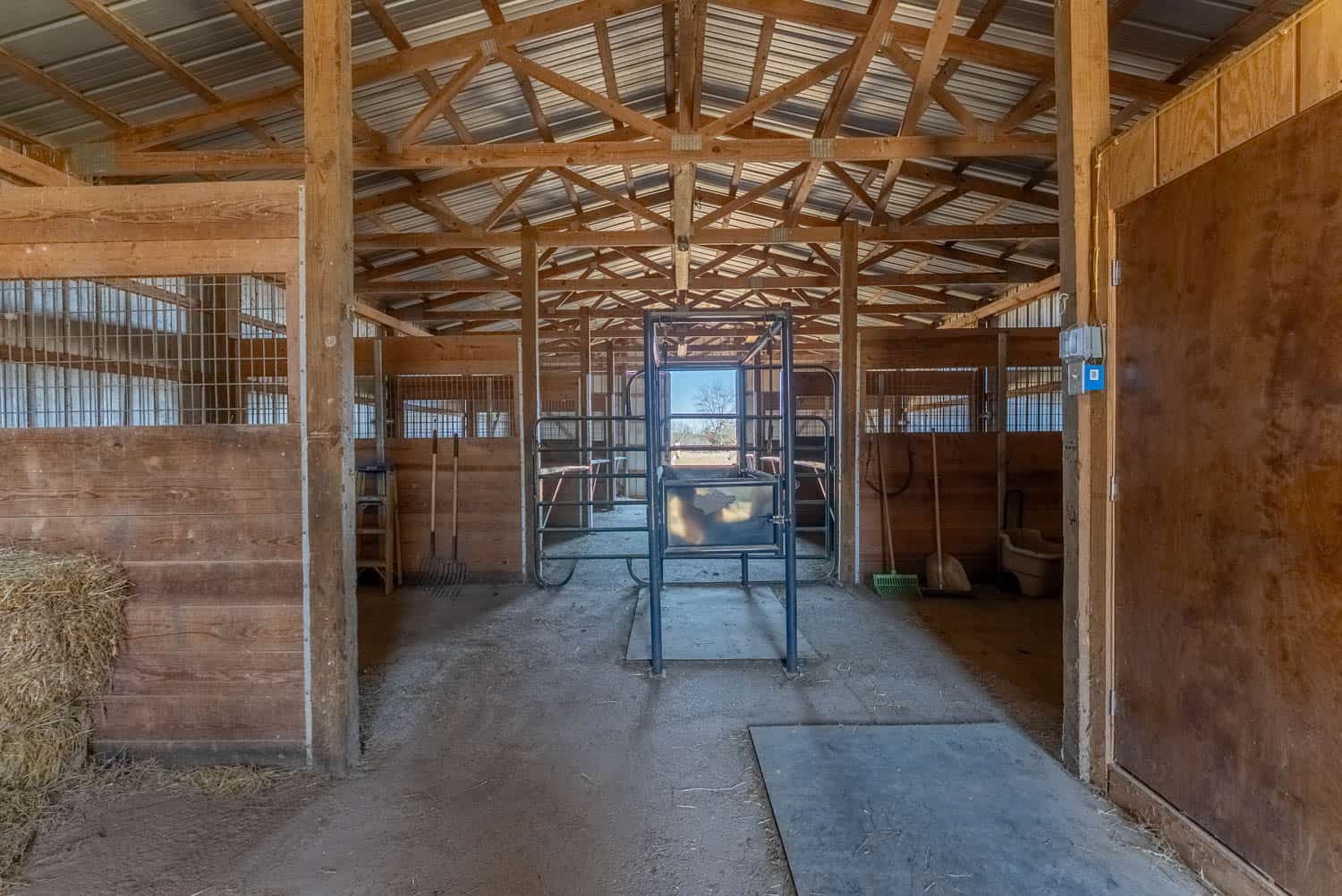 Horse Farm and Home for Sale in the Howell County Ozarks!