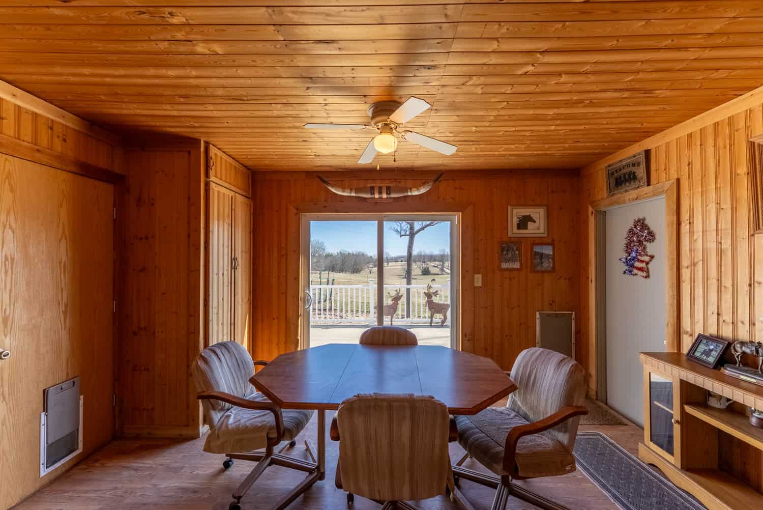 Horse Farm and Home for Sale in the Howell County Ozarks!