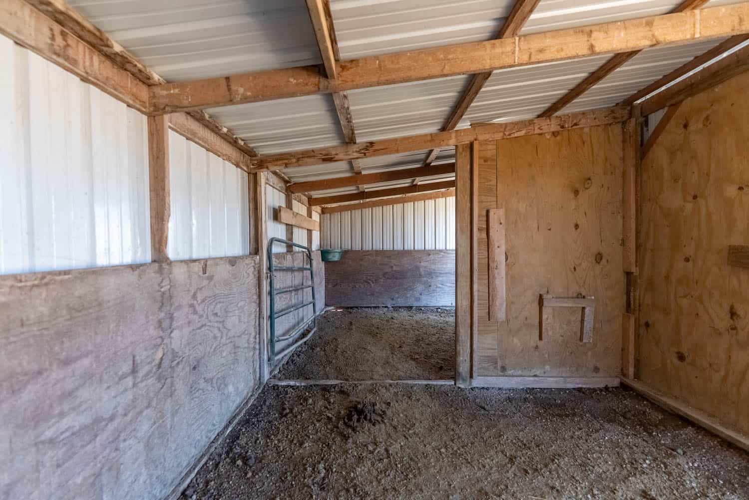 Horse Farm and Home for Sale in the Howell County Ozarks!