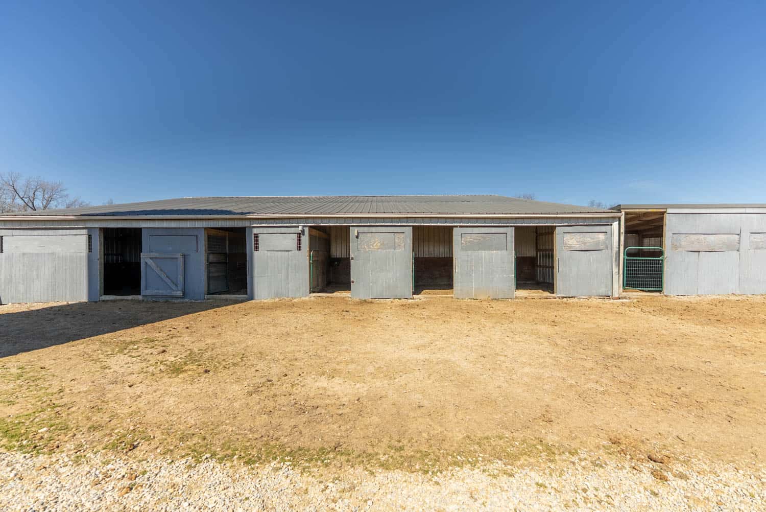 Horse Farm and Home for Sale in the Howell County Ozarks!