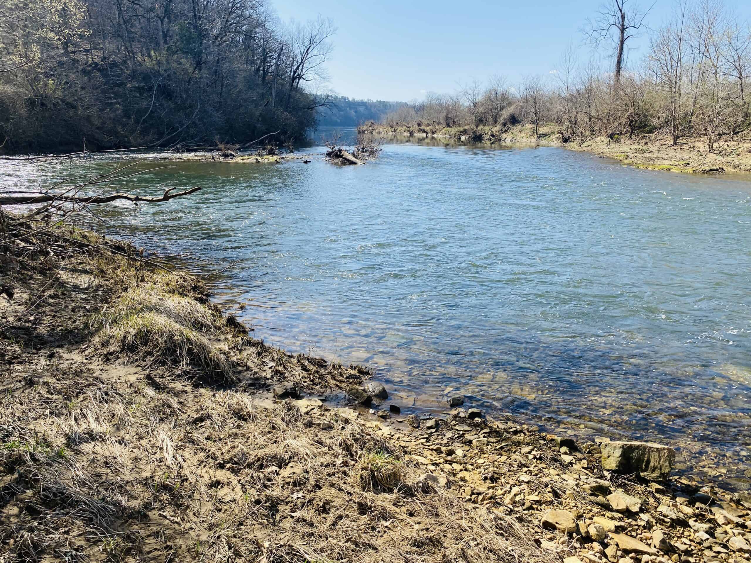 RURAL RIVERFRONT LAND WITH GREAT VIEWS FOR SALE IN ARKANSAS