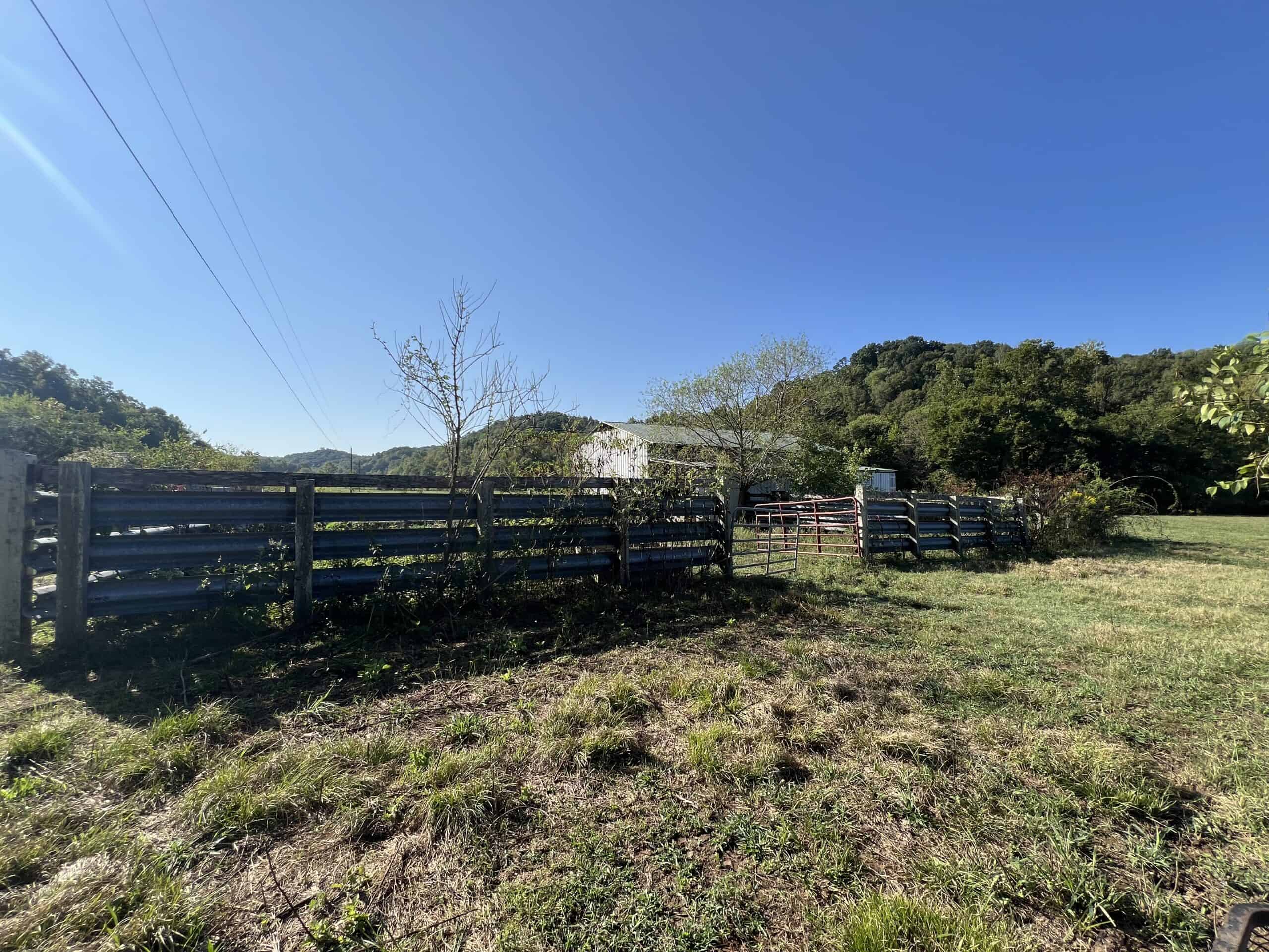 Tennessee Farm for Sale with Barn, Shop, Fencing, Septic, Creek, and Hunting