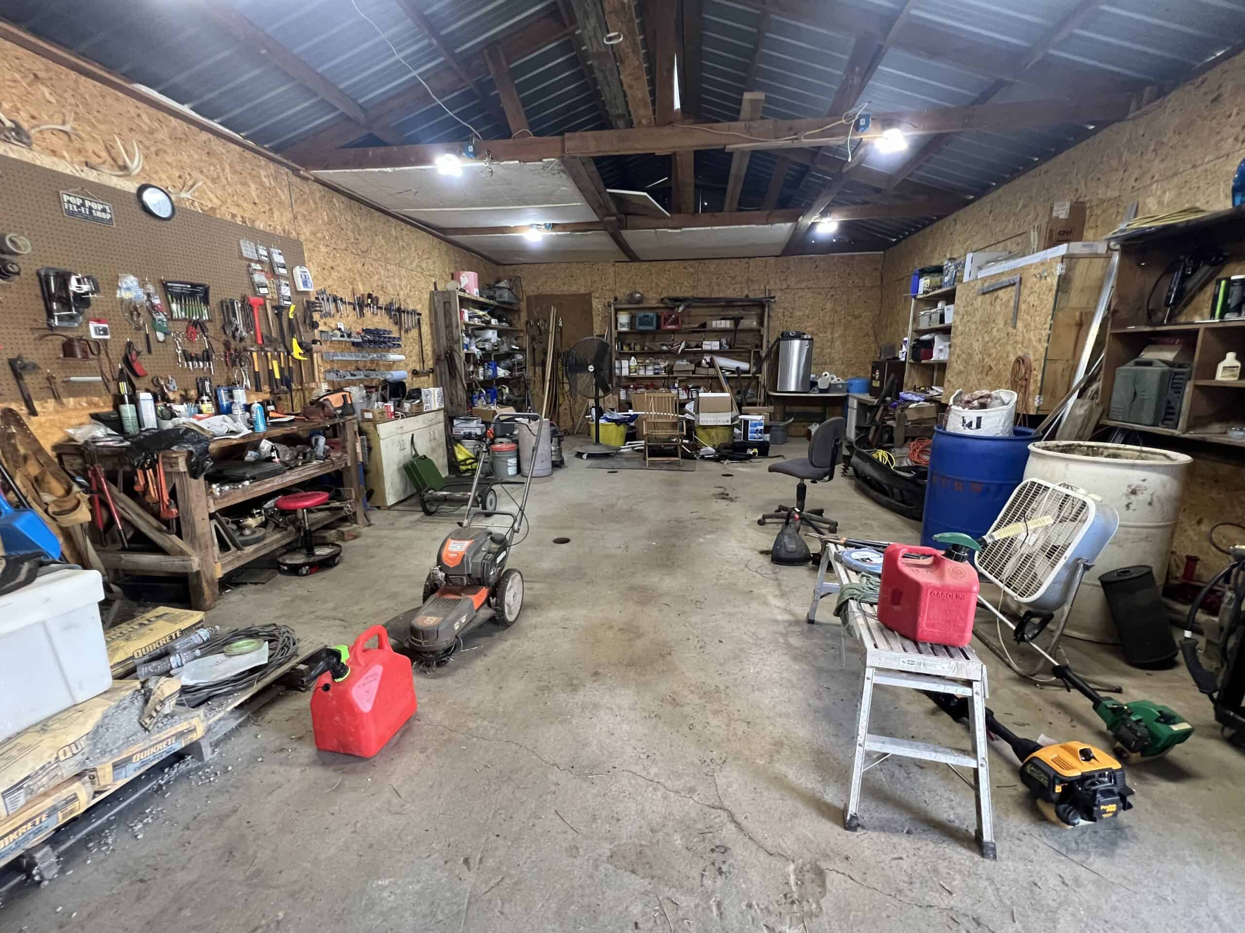 Tennessee Farm for Sale with Barn, Shop, Fencing, Septic, Creek, and Hunting