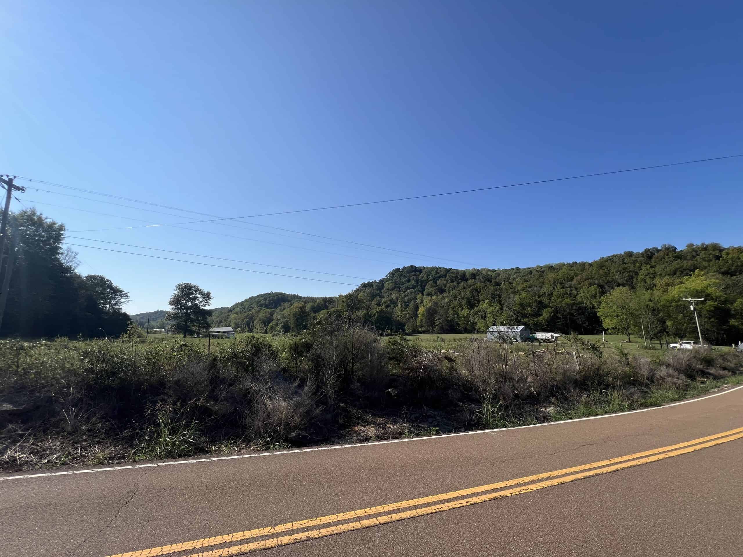 Tennessee Farm for Sale with Barn, Shop, Fencing, Septic, Creek, and Hunting