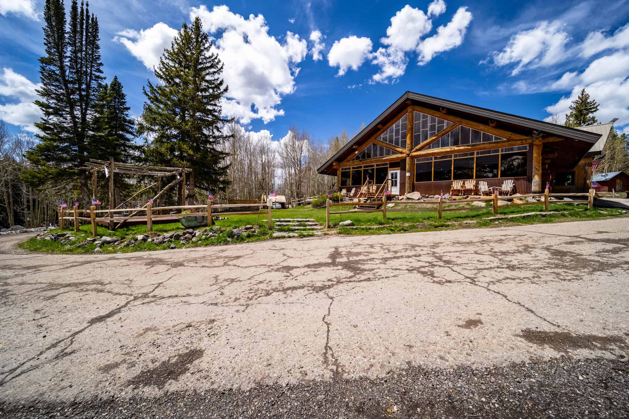 Mesa Lakes Lodge For Sale