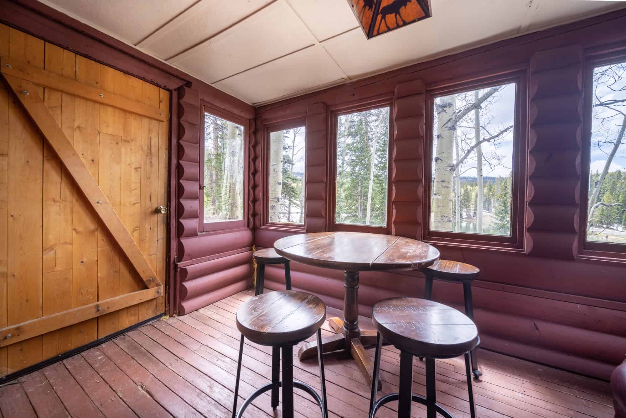 Mesa Lakes Lodge For Sale