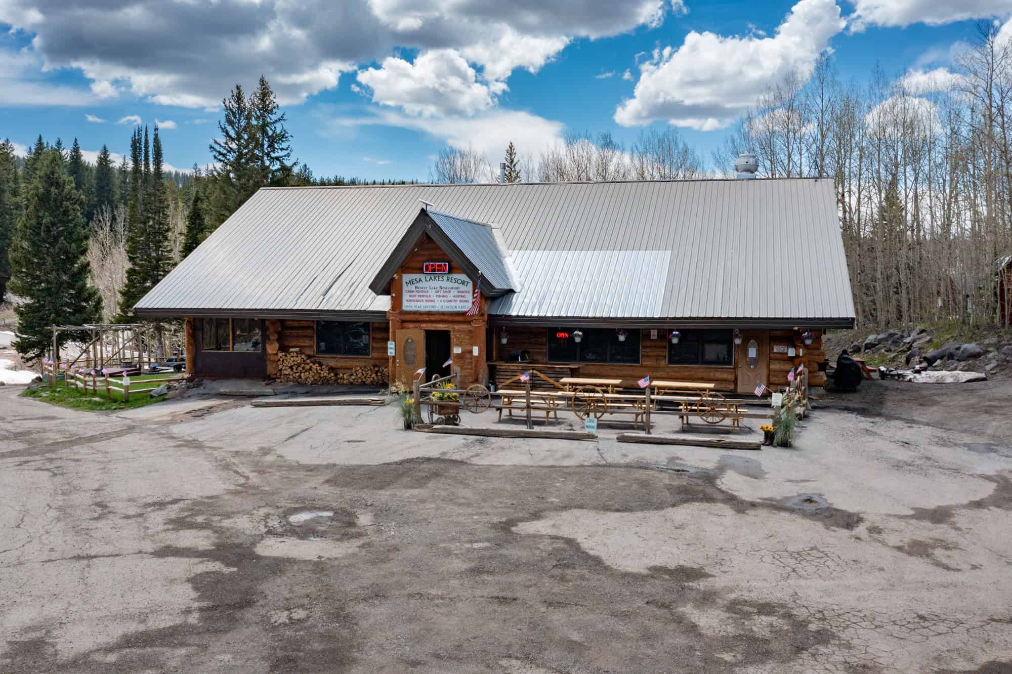 Mesa Lakes Lodge For Sale