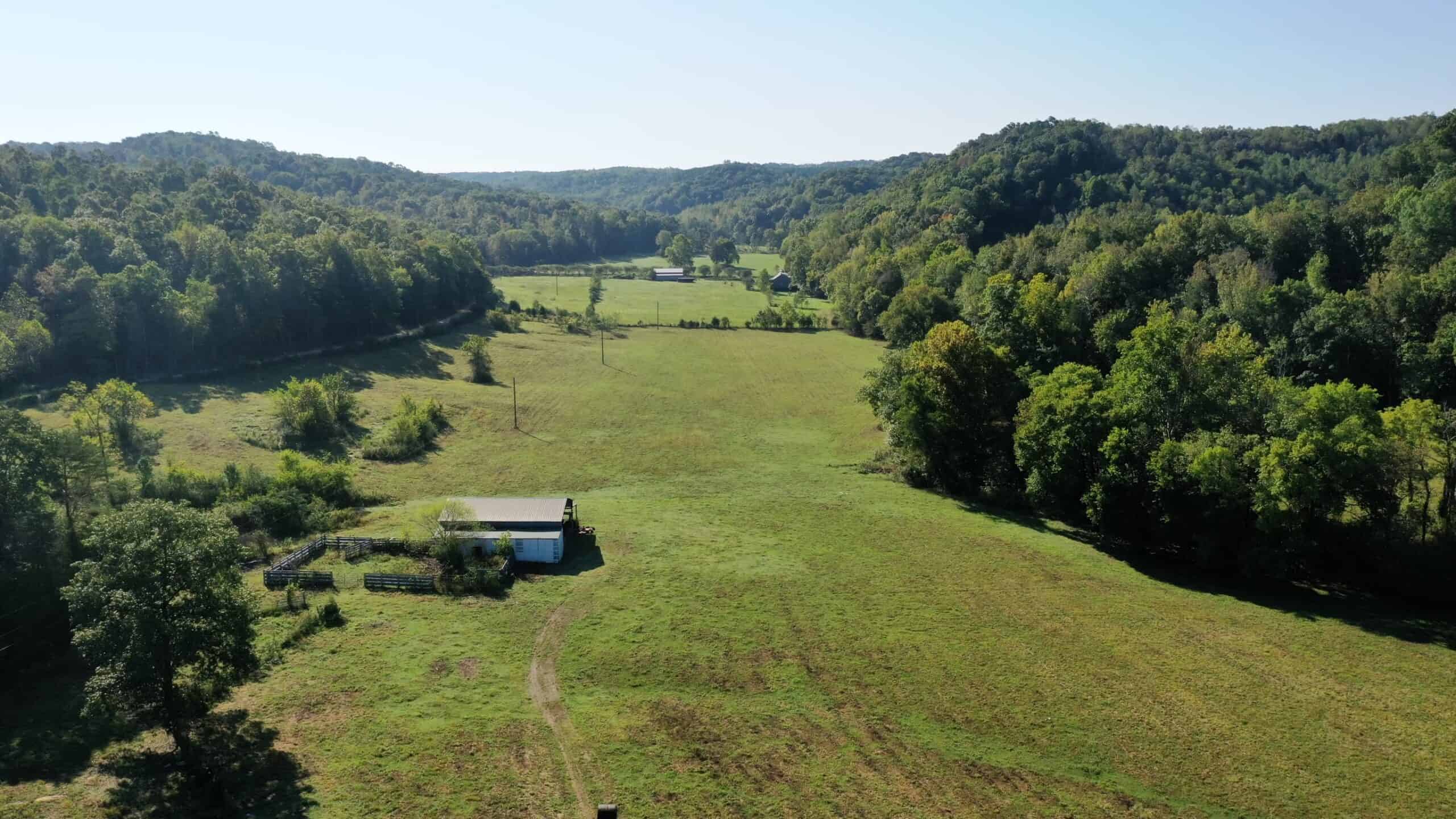 Tennessee Farm for Sale with Barn, Shop, Fencing, Septic, Creek, and Hunting