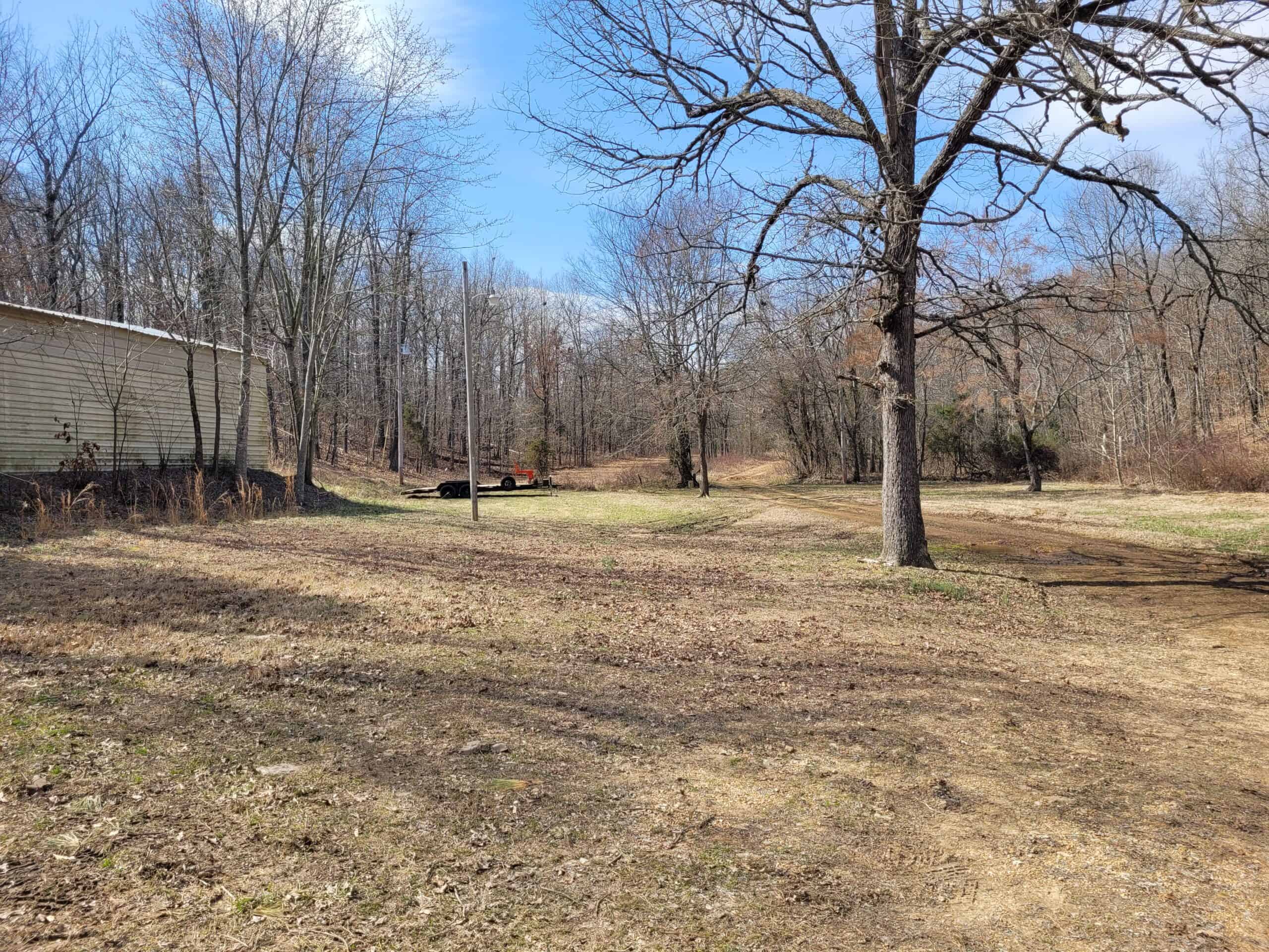 OZARKS CABIN AND HOBBY FARM/RECREATIONAL ACREAGE