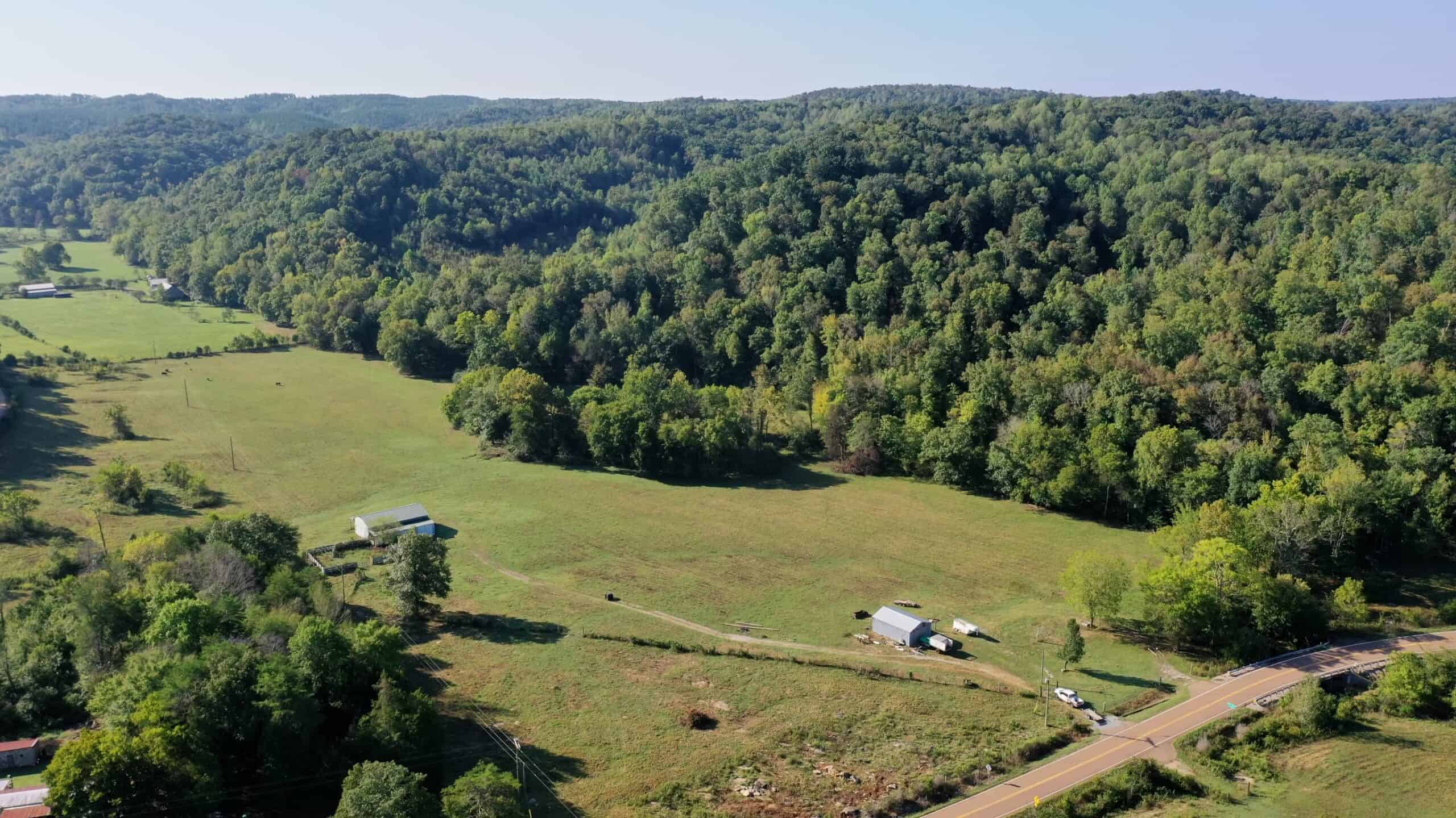 Tennessee Farm for Sale with Barn, Shop, Fencing, Septic, Creek, and Hunting