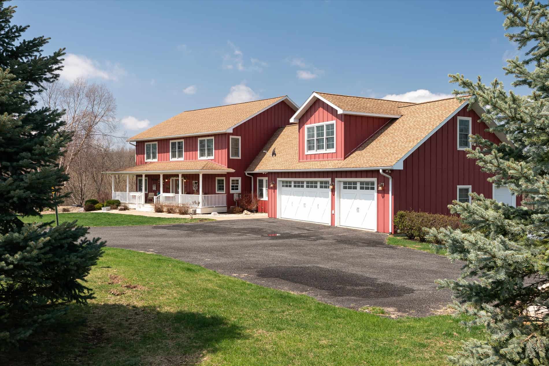 Luxurious Executive Compound for Sale in Southwest Wisconsin