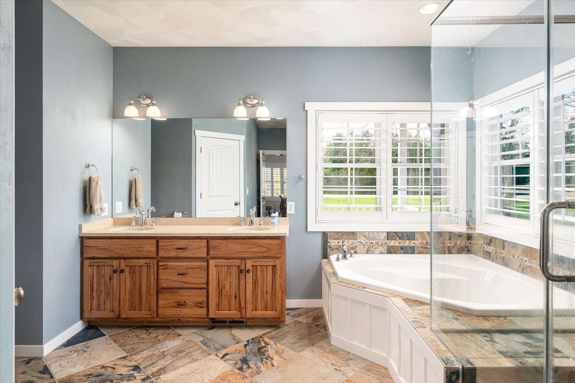 Luxurious Executive Compound for Sale in Southwest Wisconsin