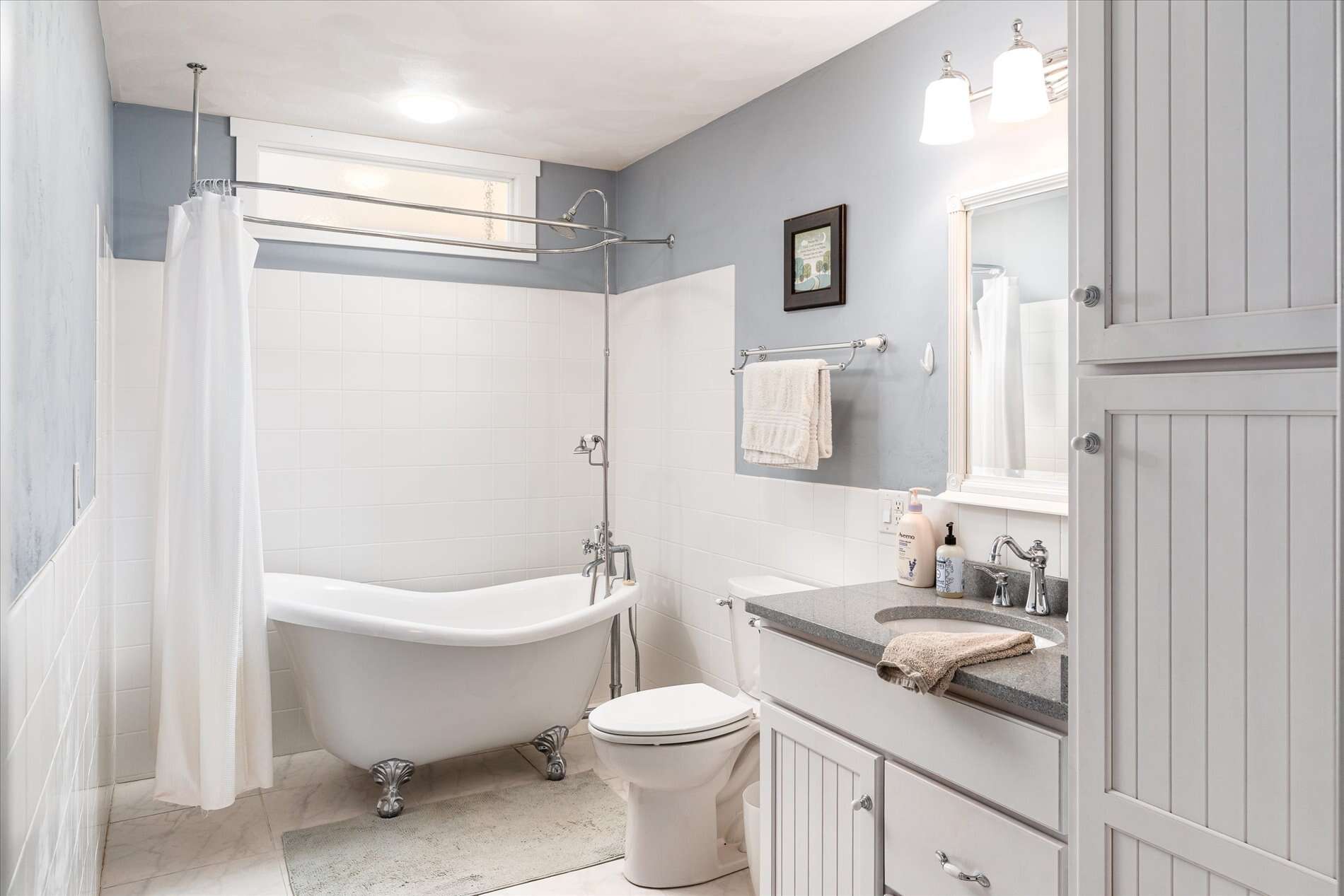 Luxurious Executive Compound for Sale in Southwest Wisconsin