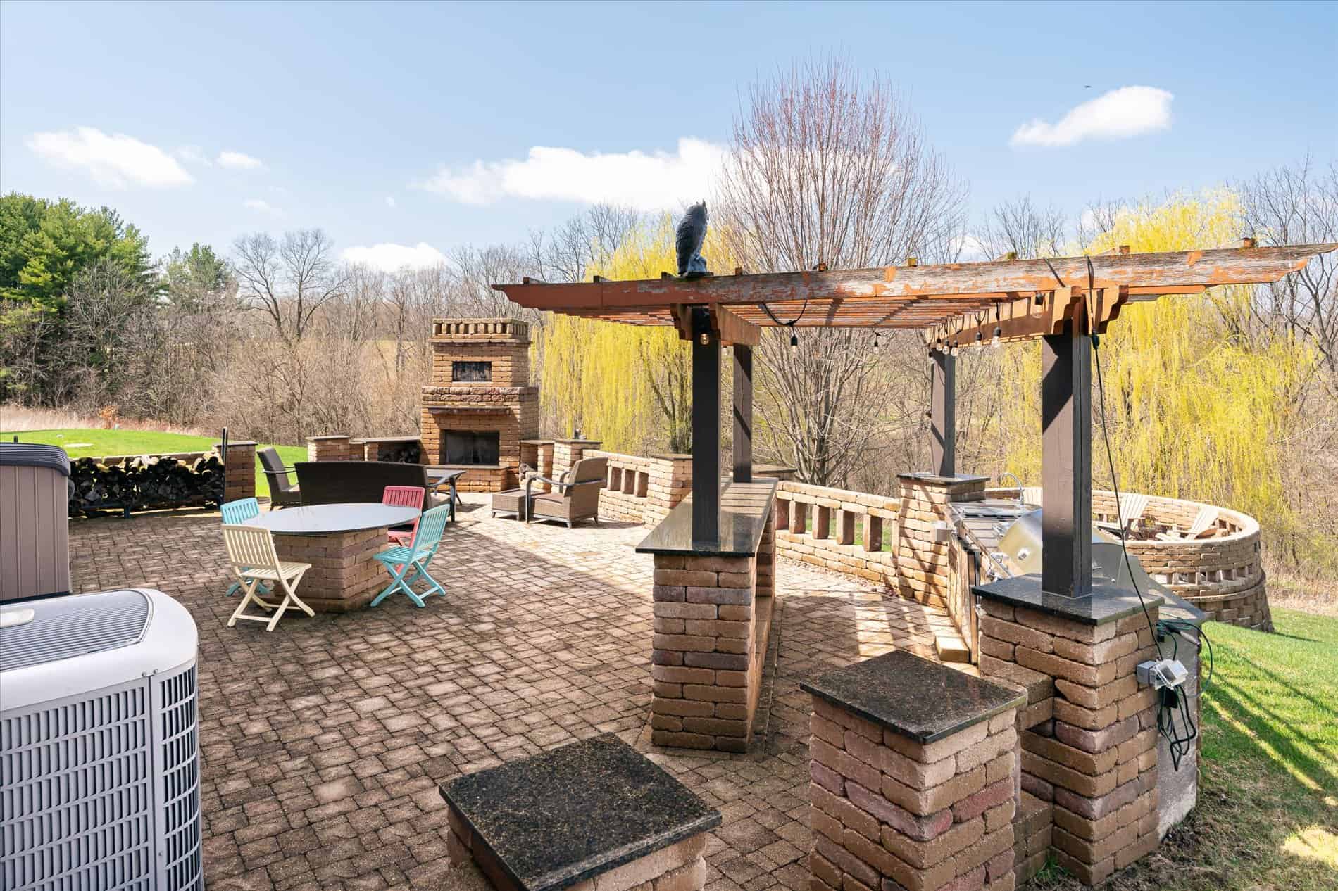 Luxurious Executive Compound for Sale in Southwest Wisconsin