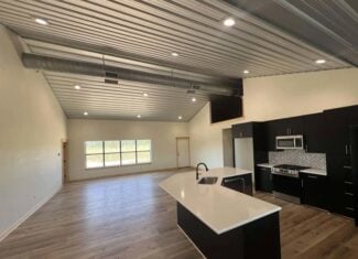 Arkansas Retreat – 100 Acres with New Home, Shop & Private Lake