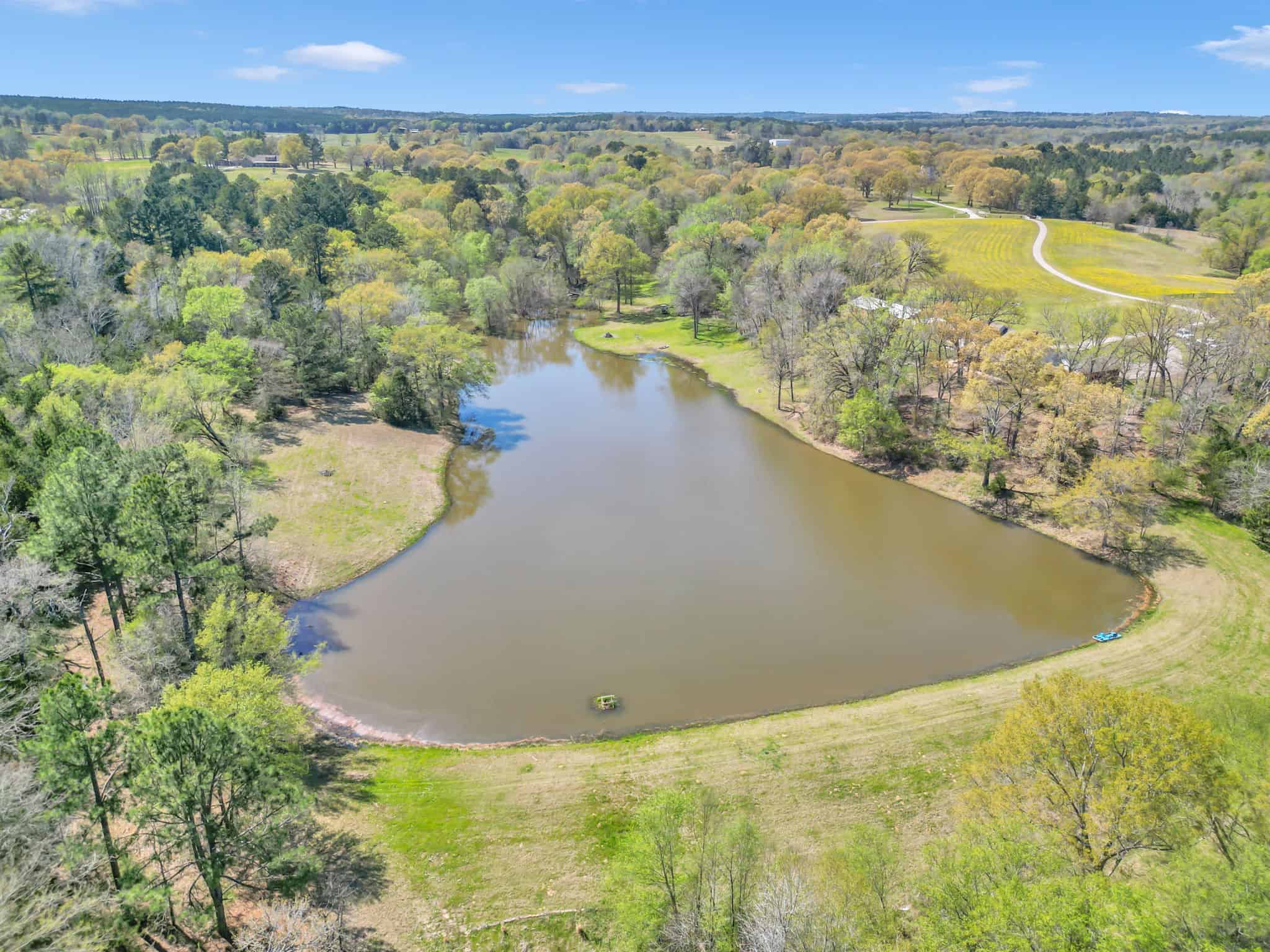East Texas Hunting & Recreational Farm with Home & Barndo in Lindale, TX