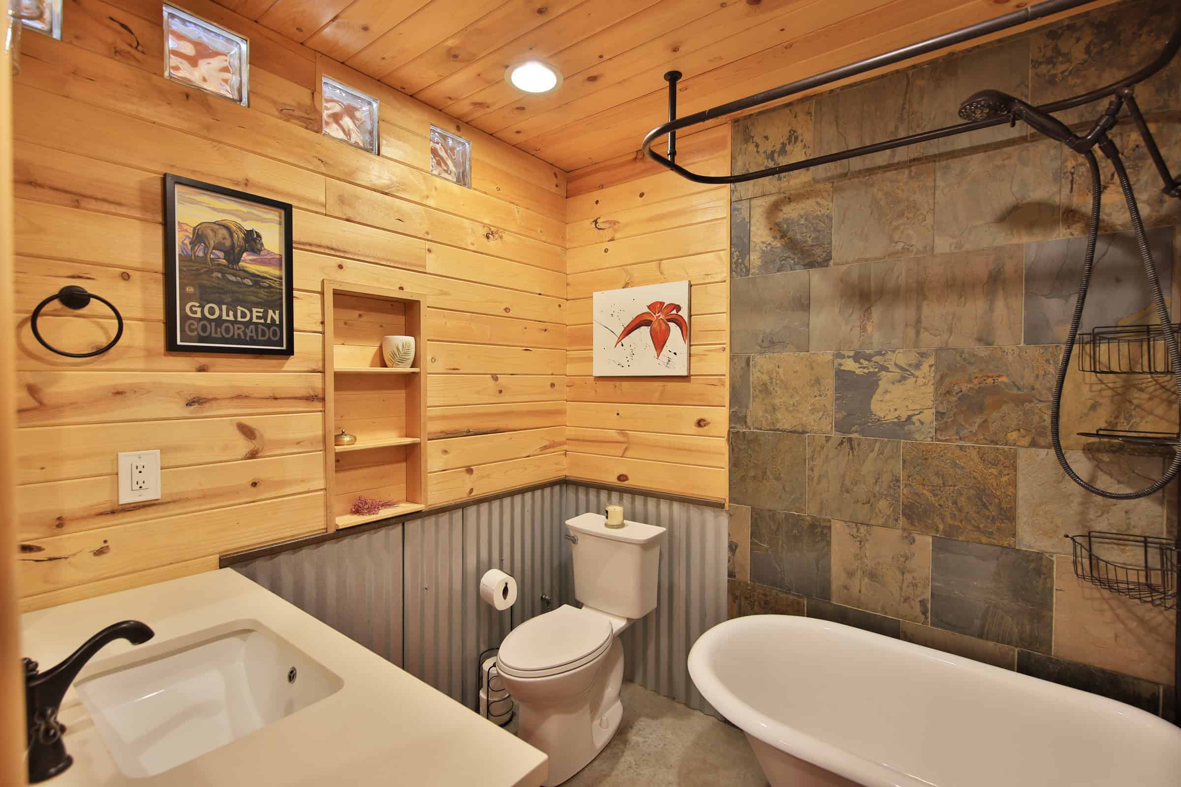 Home, Shop, Acreage with Ponds in 2 Parcels For Sale in Mesa County