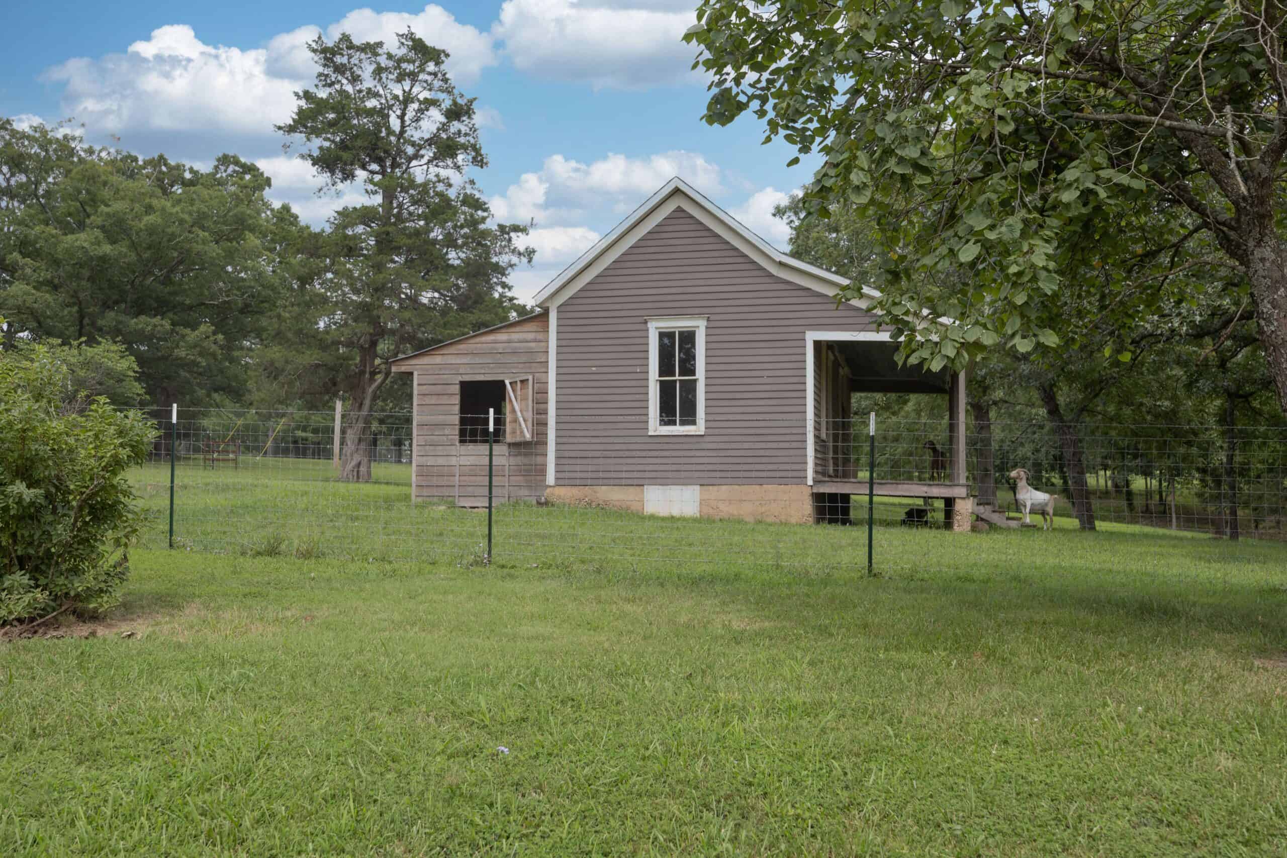 Hunter’s Paradise in the Heart of Missouri – Elk Head Lodge, Bland, MO