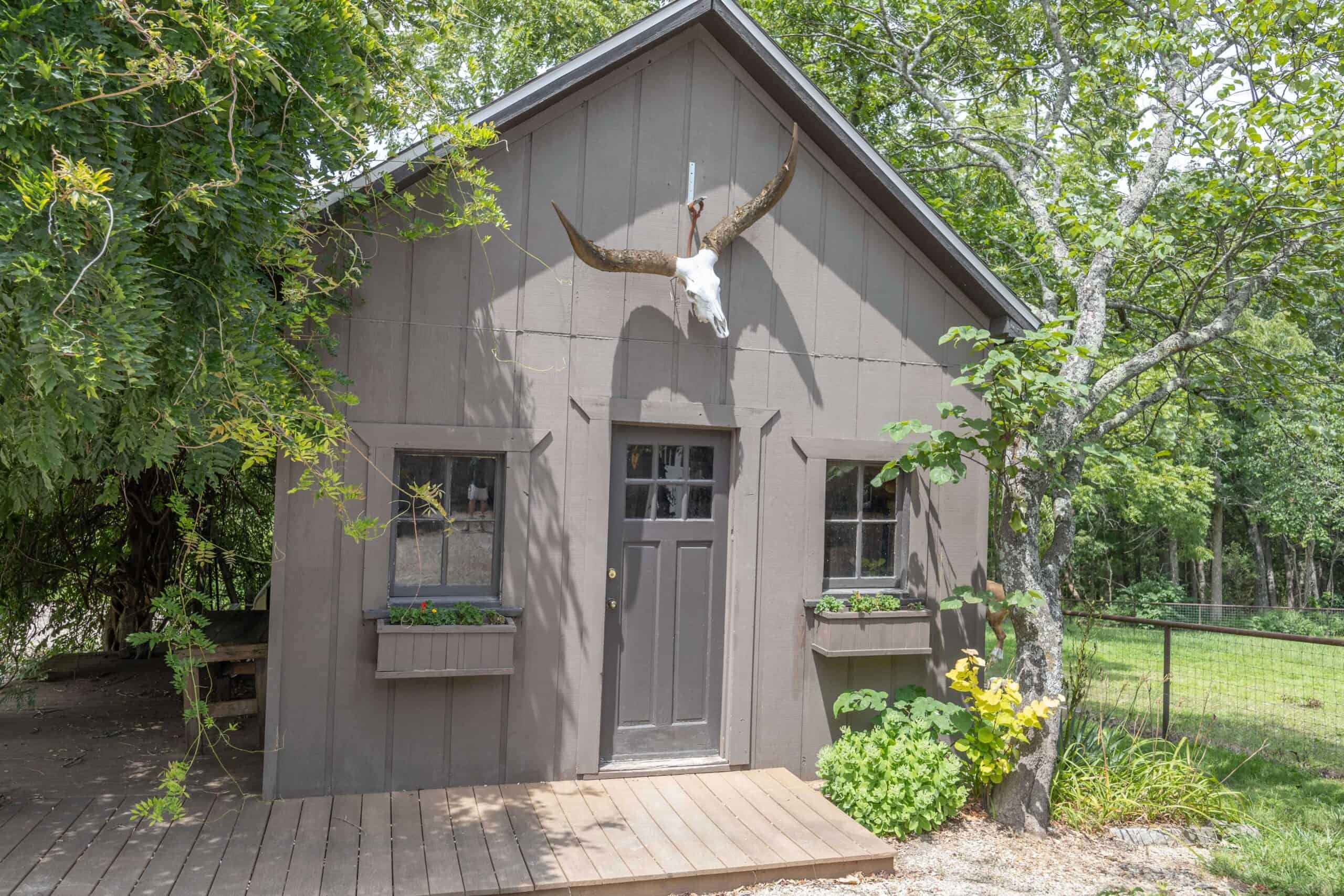 Hunter’s Paradise in the Heart of Missouri – Elk Head Lodge, Bland, MO