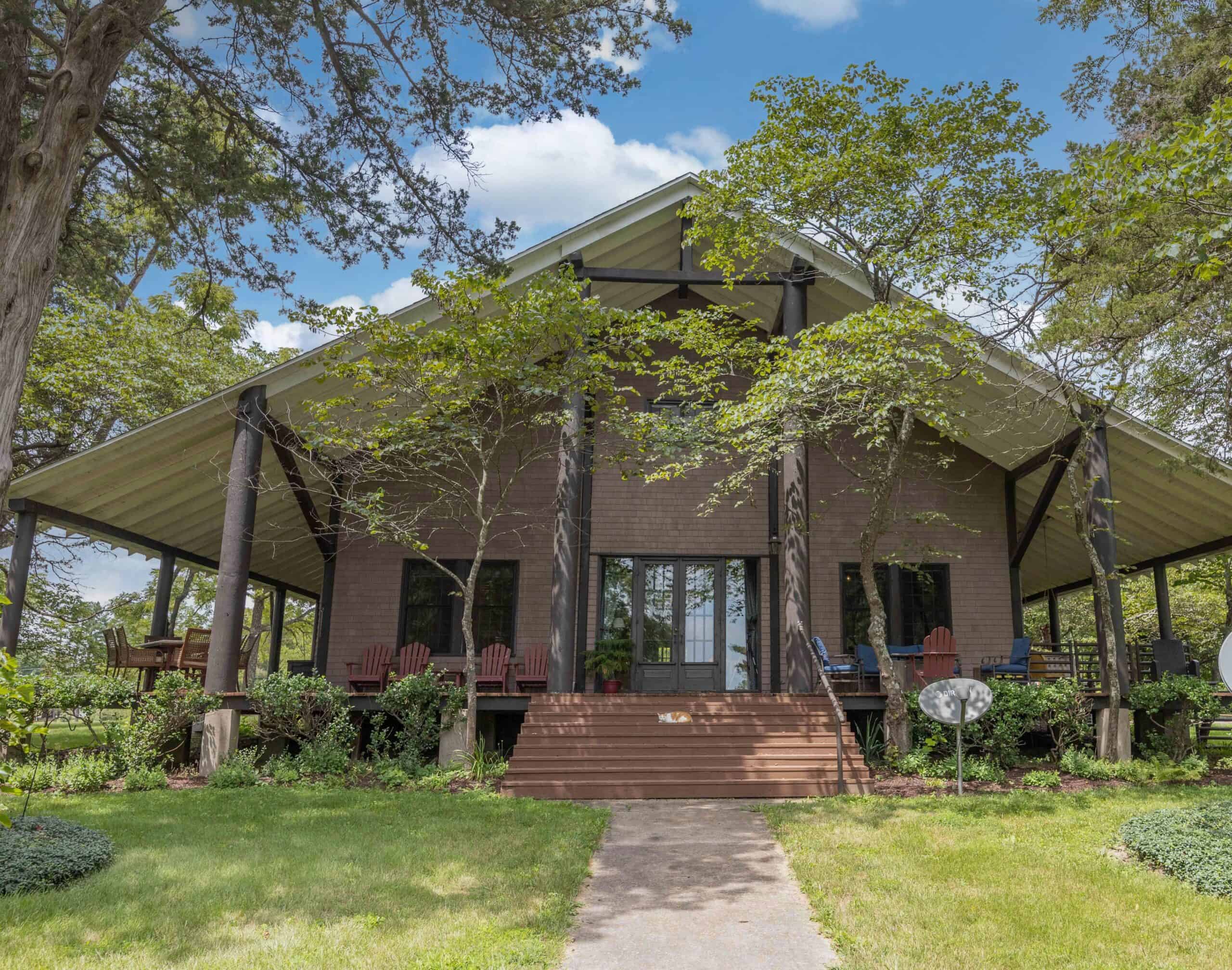 Hunter’s Paradise in the Heart of Missouri – Elk Head Lodge, Bland, MO