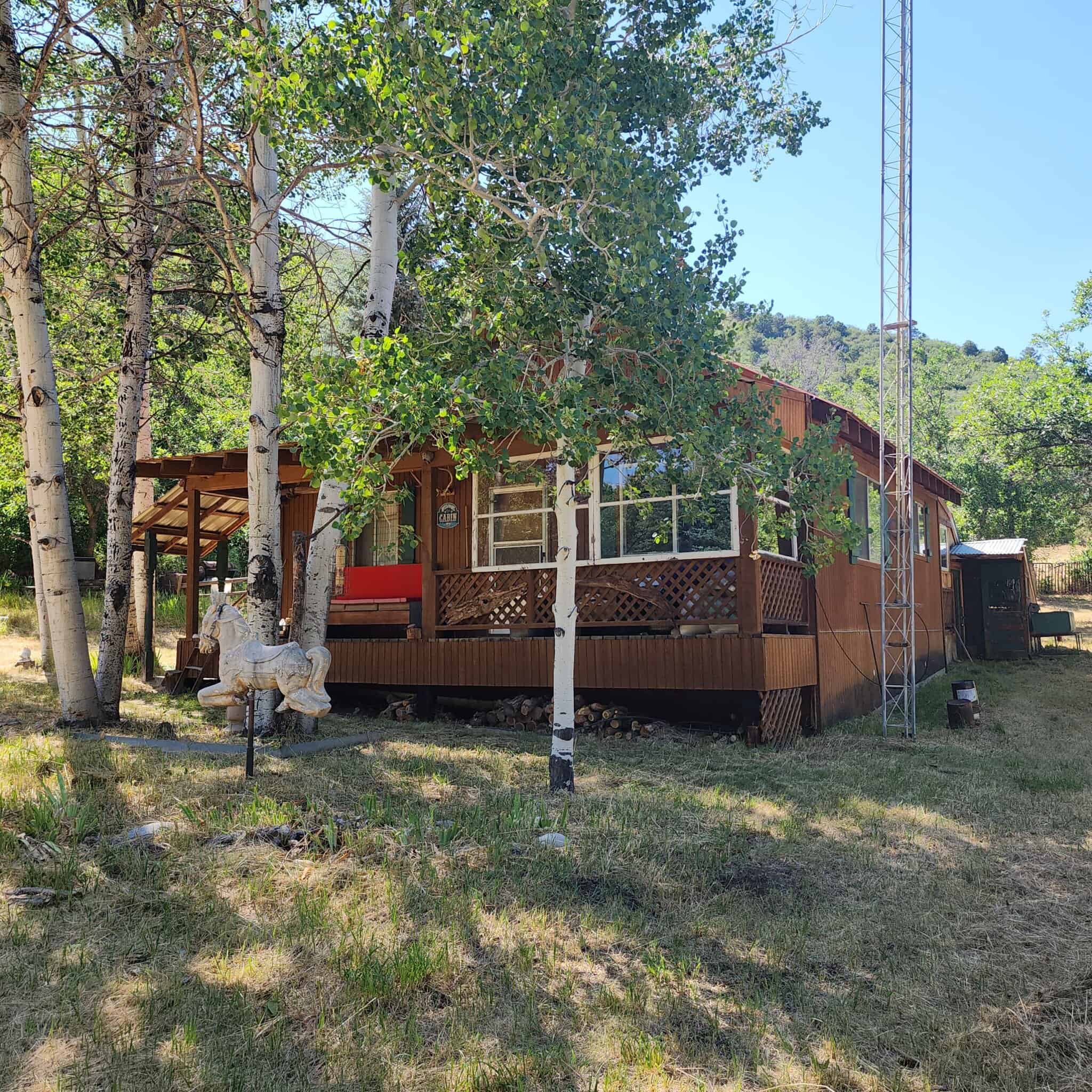 Cabin on 36 Acres with National Forest Access