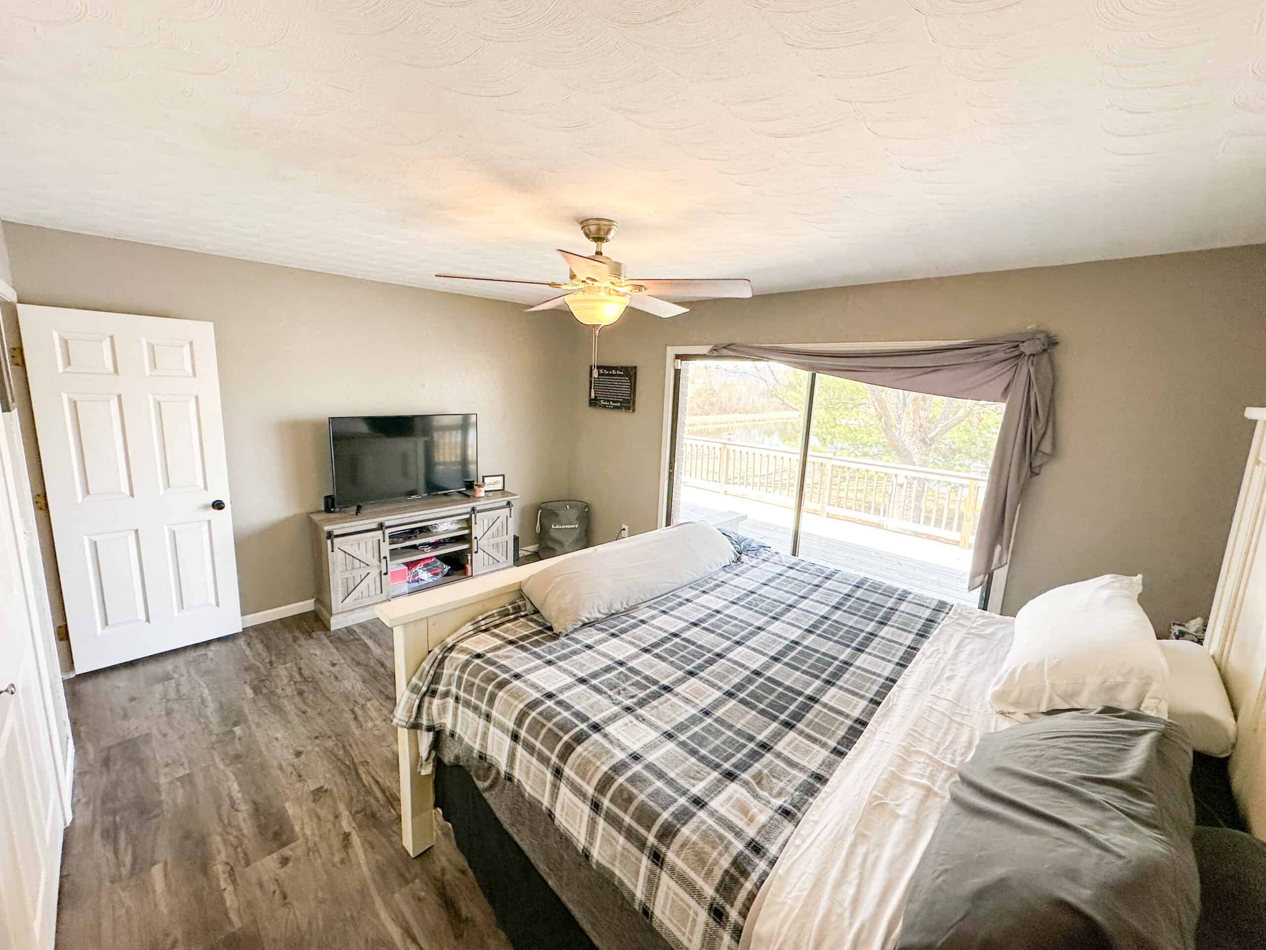 Brick Home with Acreage for Sale in Salem, Missouri