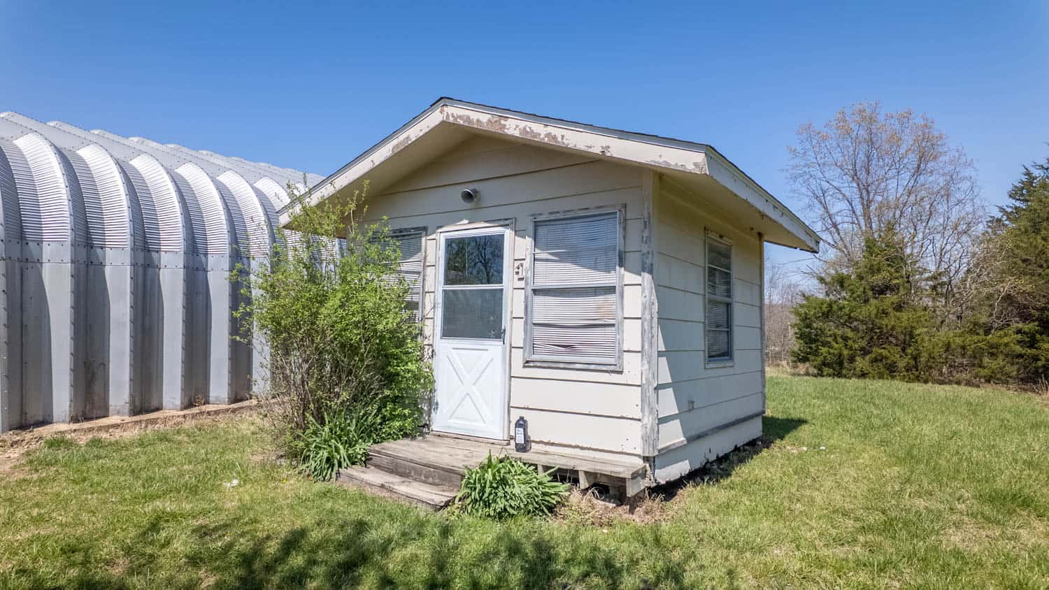 Home and Farm for sale in the Northern Arkansas Ozarks