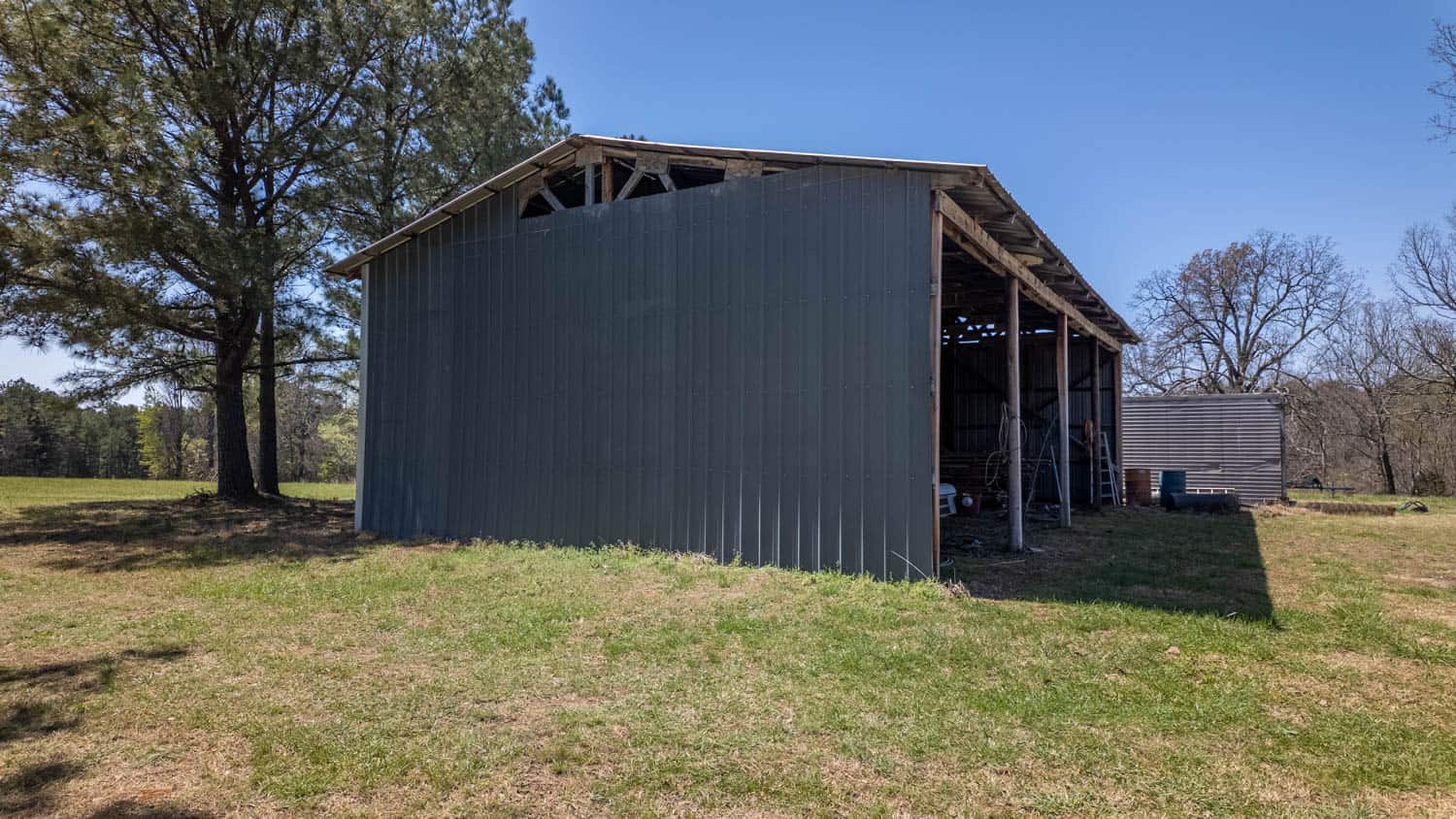 Home and Farm for sale in the Northern Arkansas Ozarks