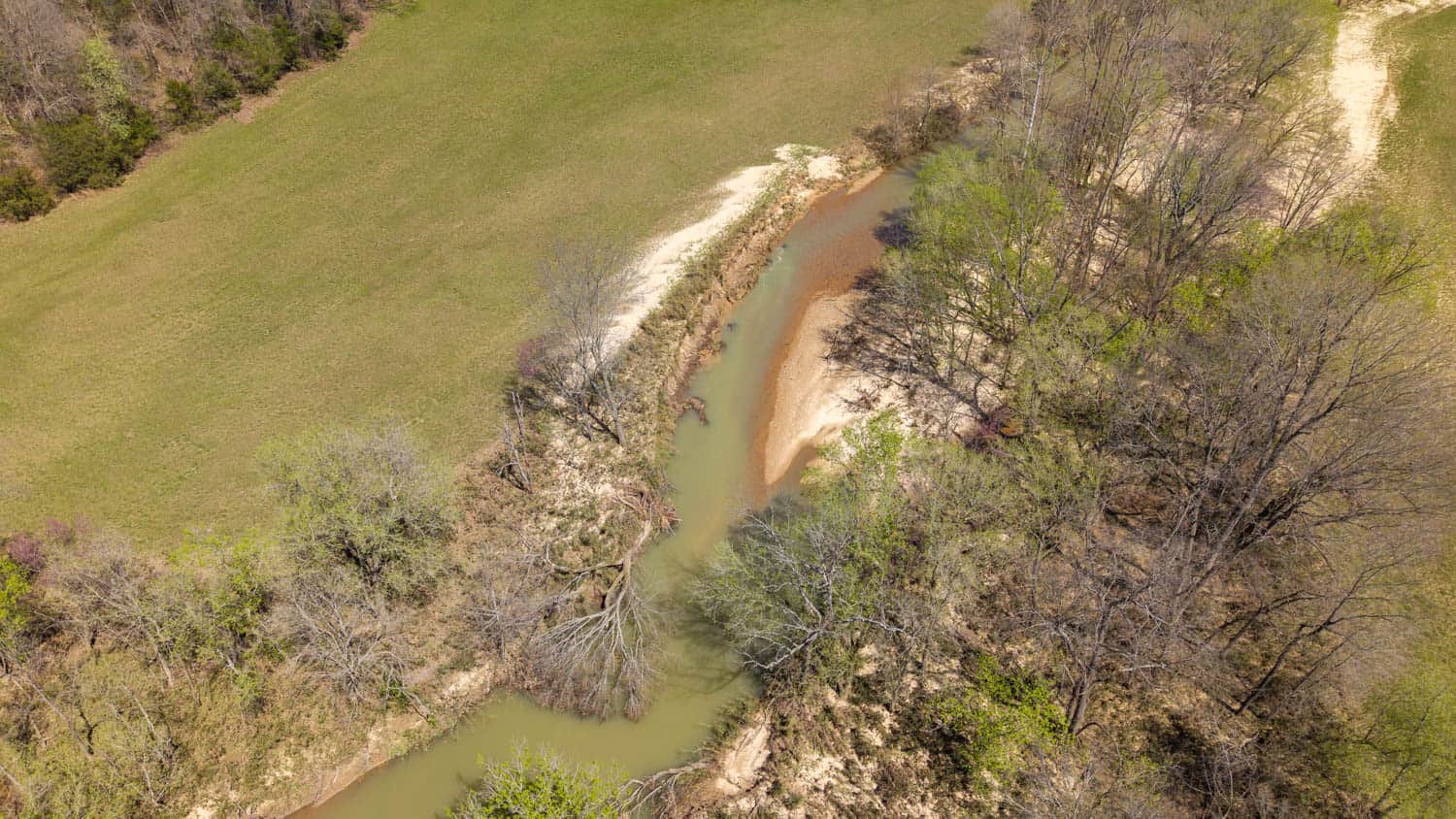 Home and Farm for sale in the Northern Arkansas Ozarks