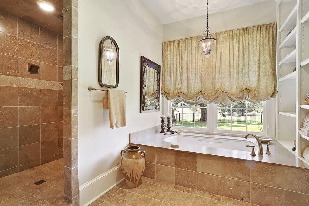 Beautiful Colonial Home on Acreage in East Feliciana Parish