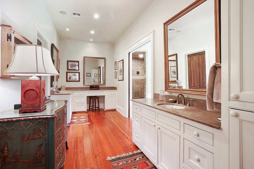 Beautiful Colonial Home on Acreage in East Feliciana Parish