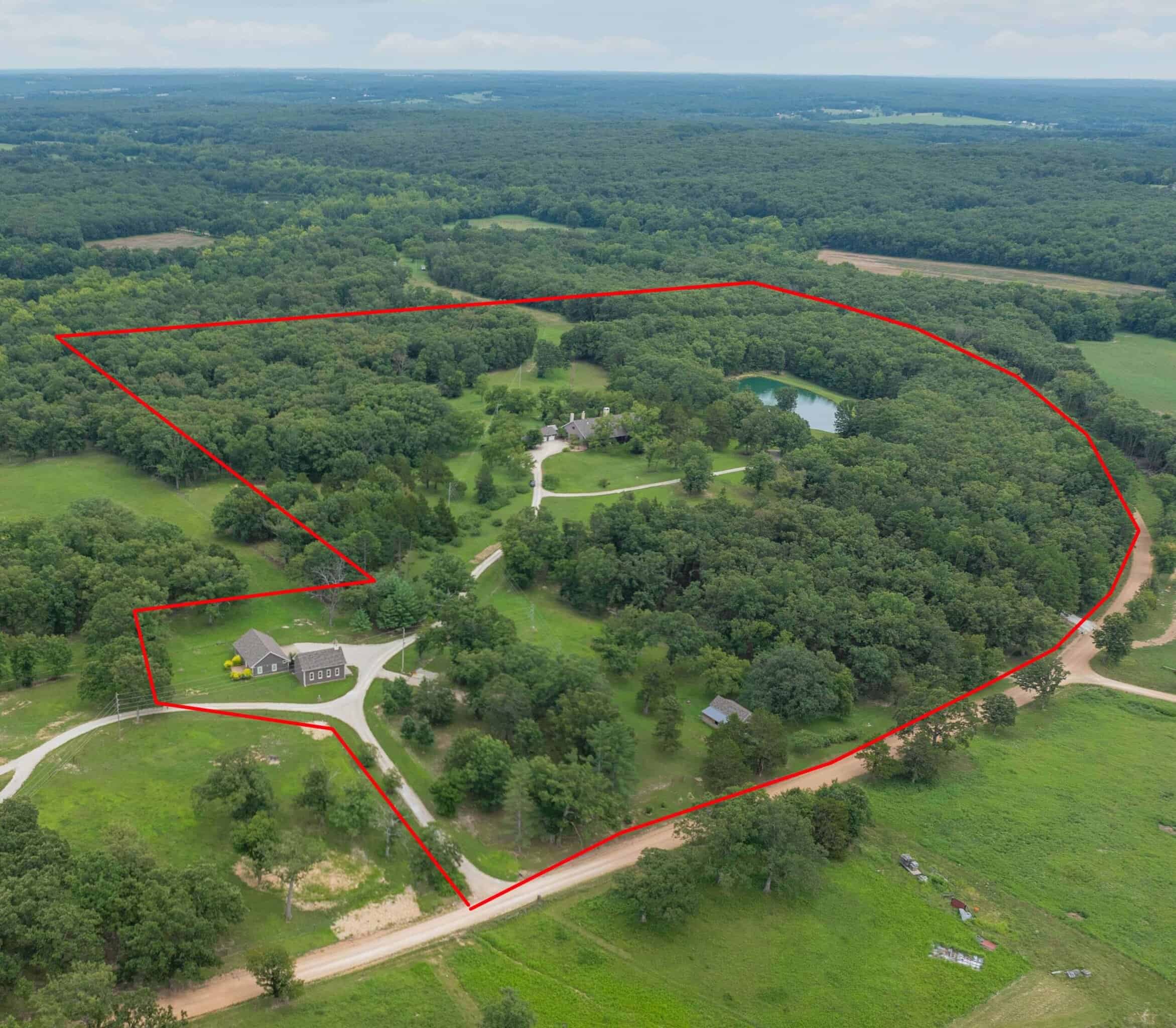 Hunter’s Paradise in the Heart of Missouri – Elk Head Lodge, Bland, MO