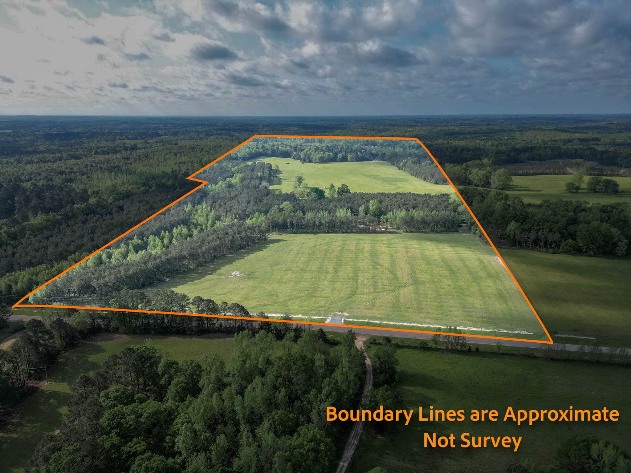 Twin Pine Ranch, An Exceptional East Texas Ranch Property