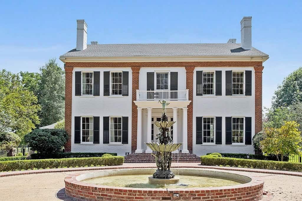 Beautiful Colonial Home on Acreage in East Feliciana Parish